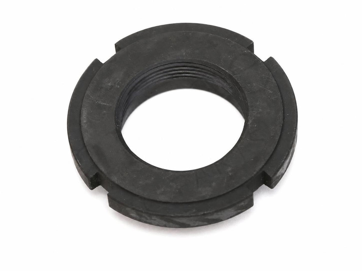 104252 - RH Thread Locknut