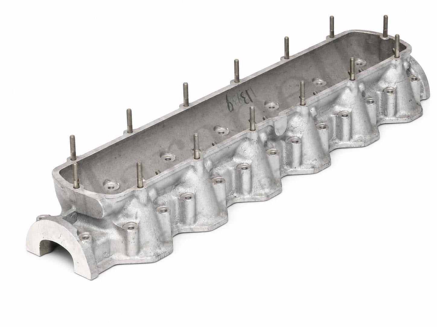 113939 - RH Cam Cover