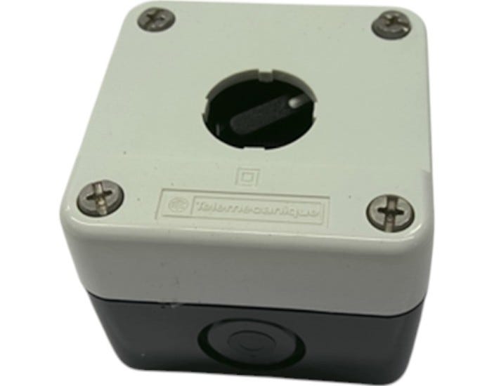 AGCO F4122675P — Iron Vault inventory image AGCOMANIFESTF4122675P
