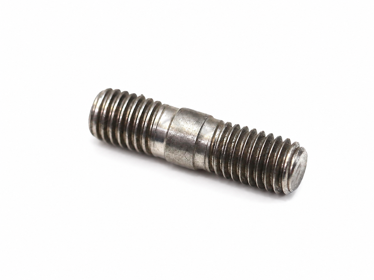 Ferrari Stud — OEM 119522 on white background