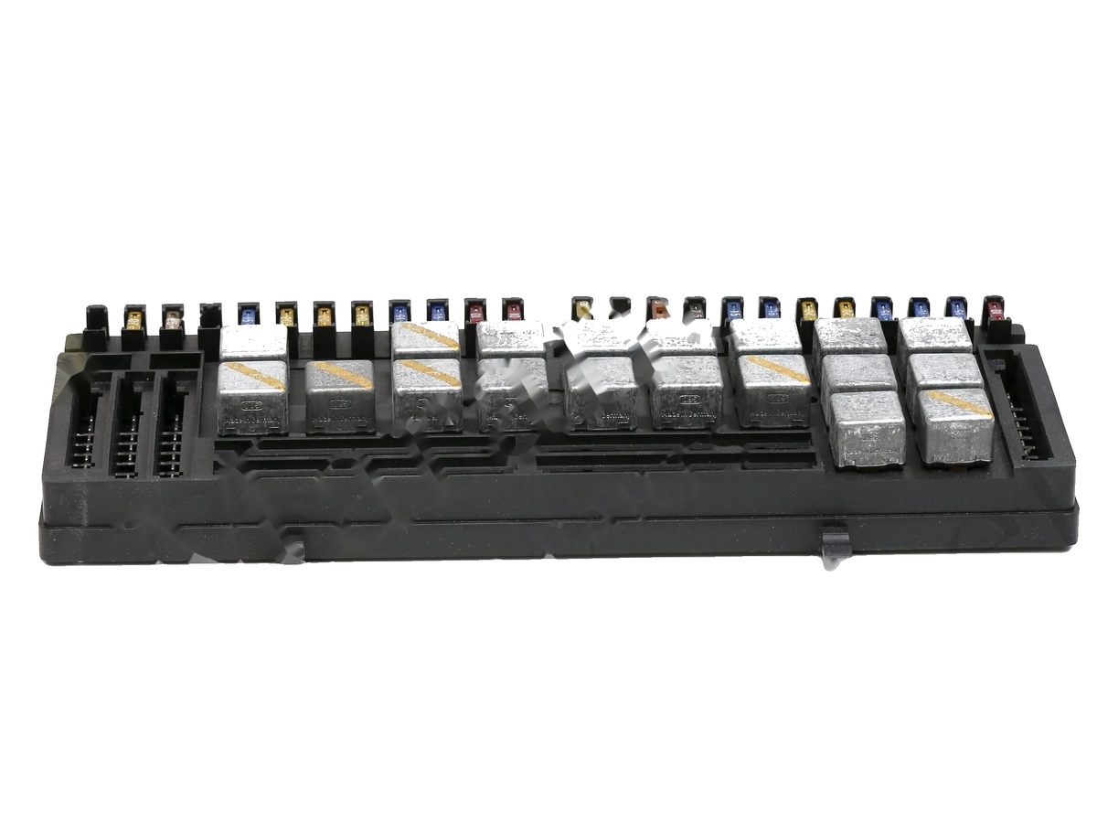 IronVault free local LaMa exact primary — Ferrari OEM 132203