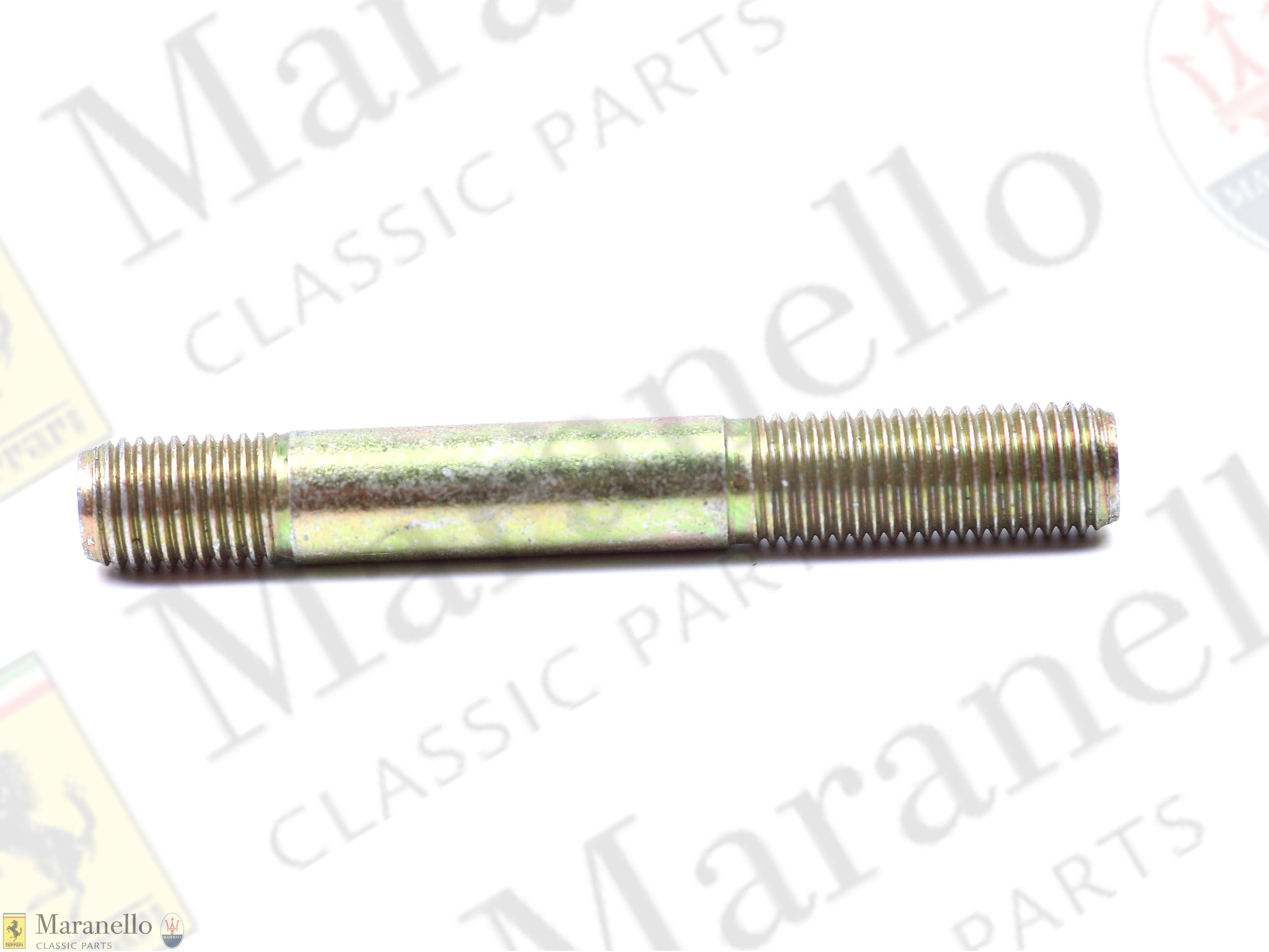 13450321 - Stud