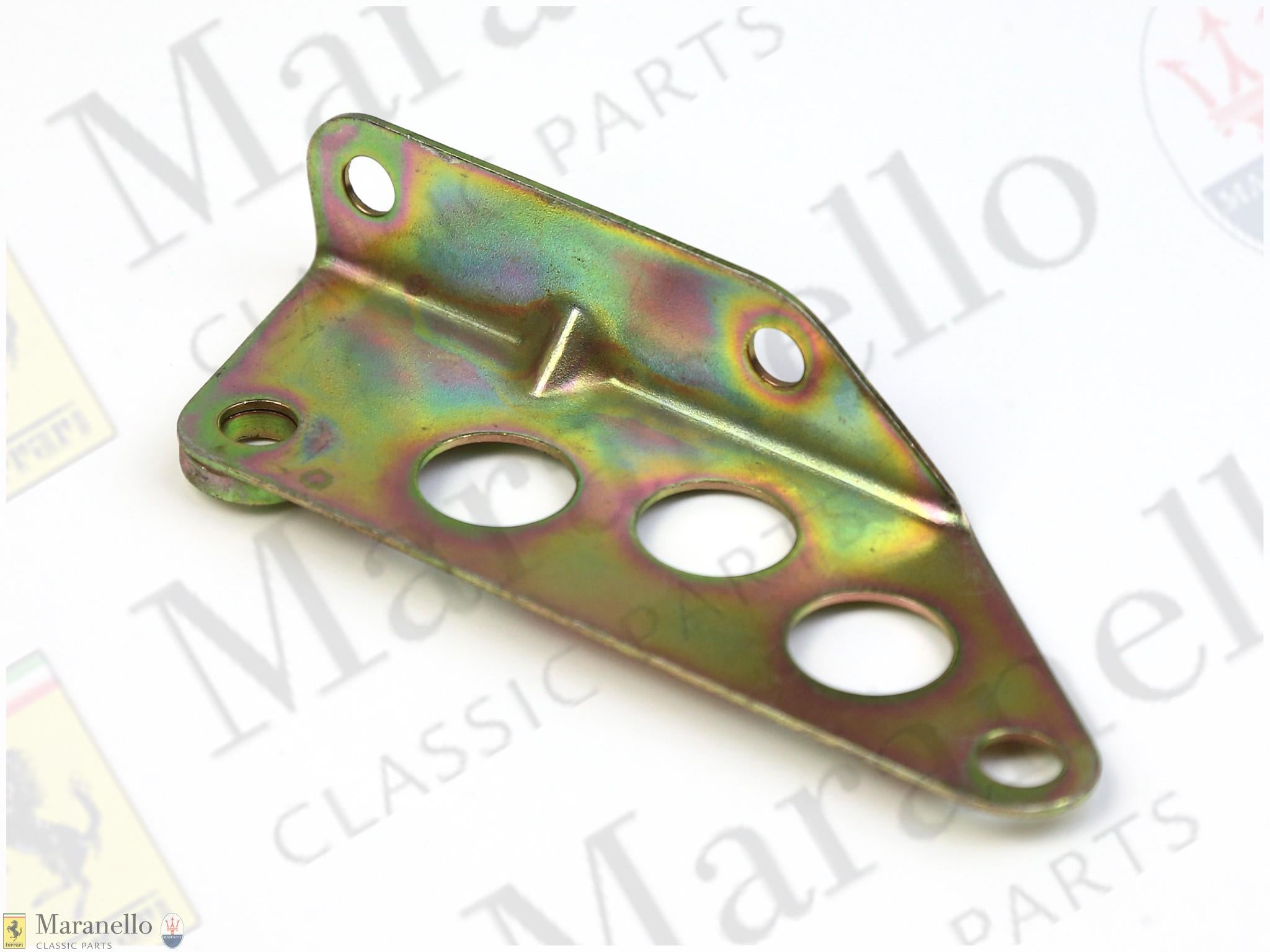 136378 - Bracket