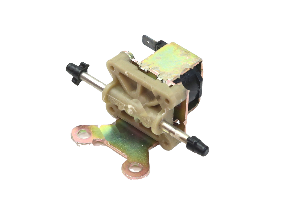 IronVault free local LaMa exact primary — Ferrari OEM 139595