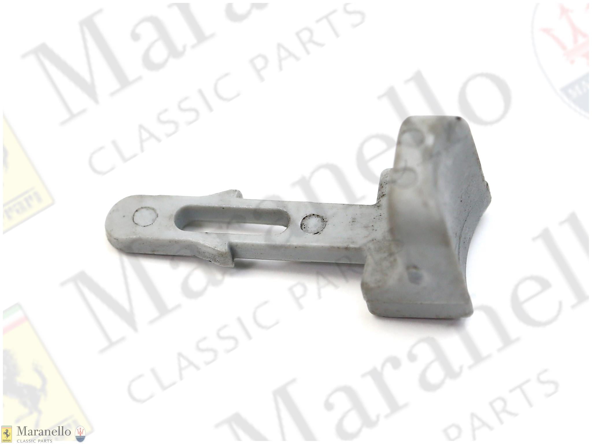 140708 - Connector Retaining Clip