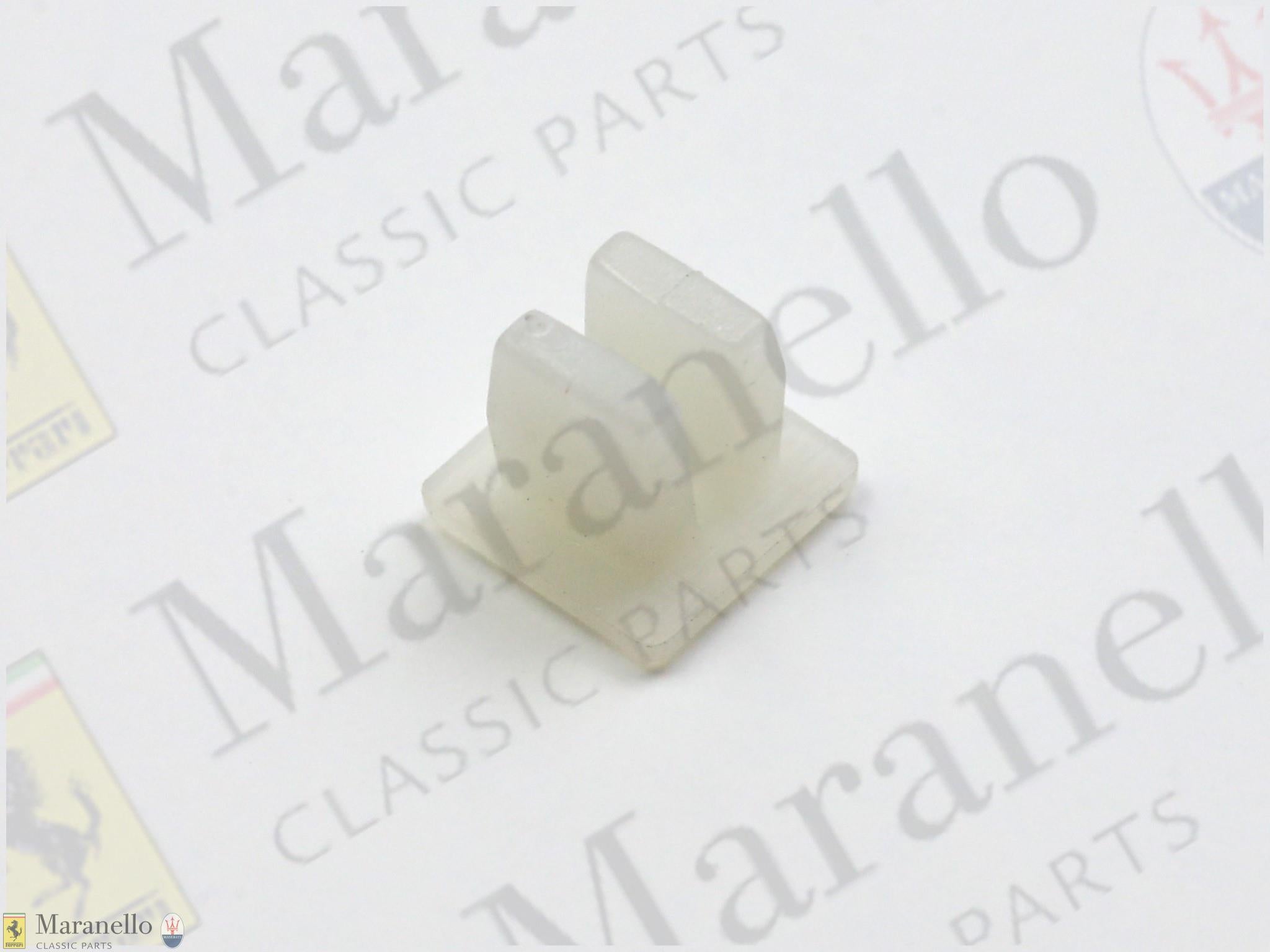 14115680 - Plastic Screw Plug