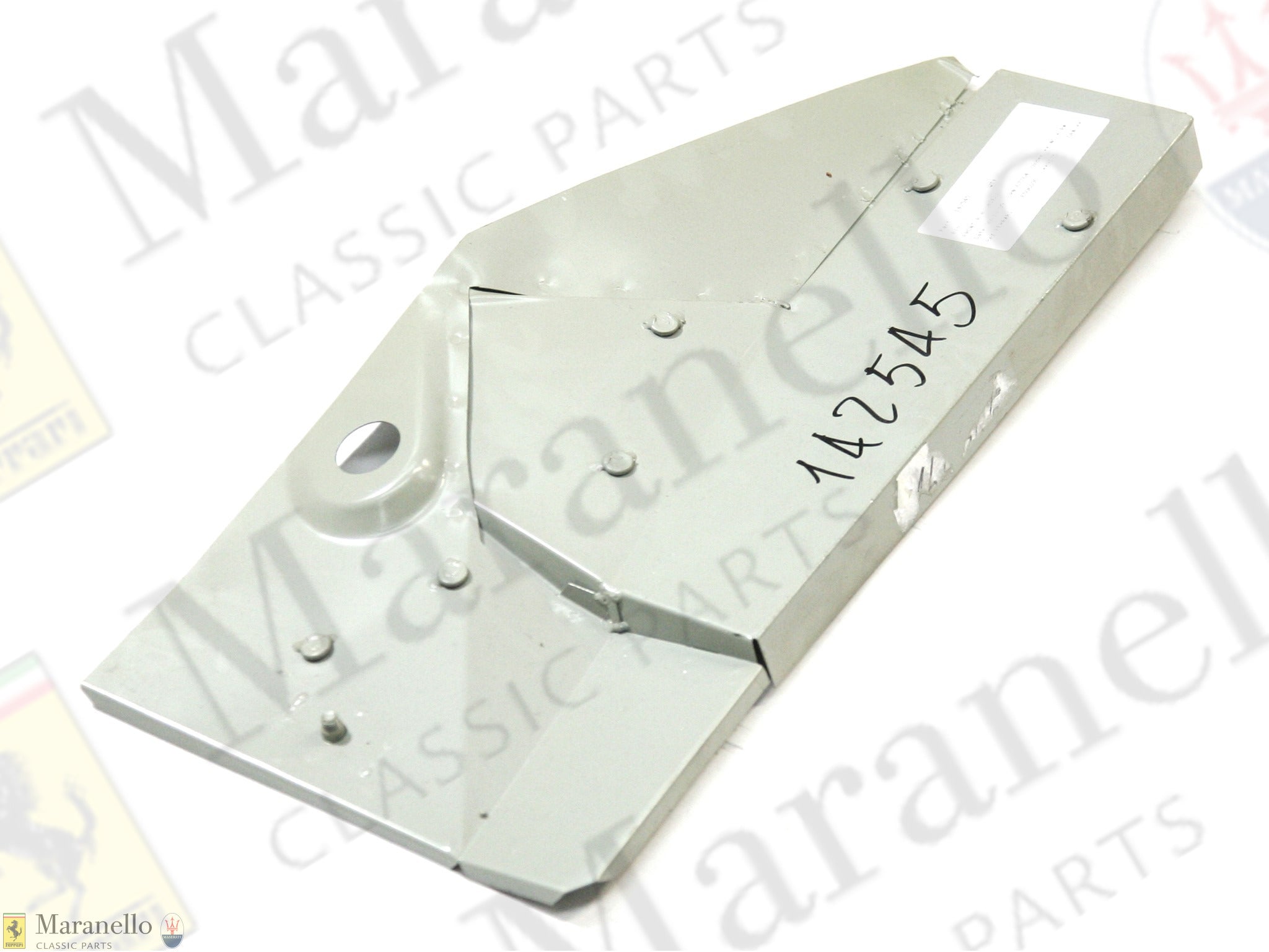 142545 - RH Front Shield LHD Coupe
