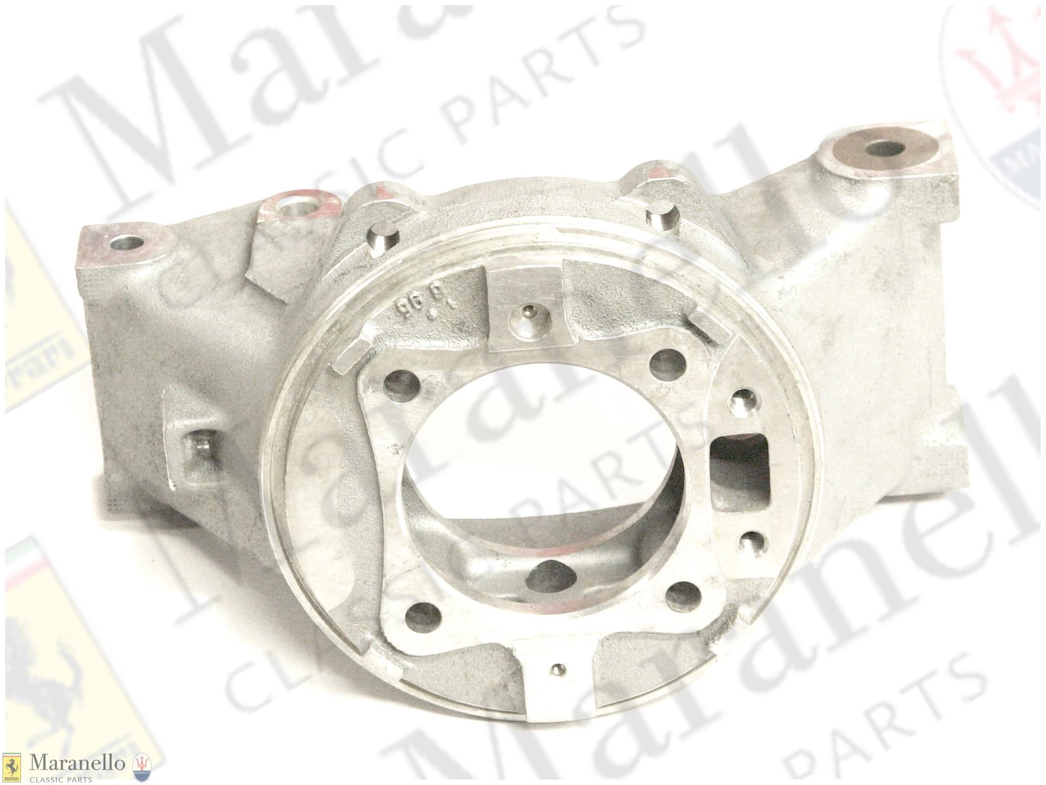 155734 - LH Rear Hub Housing