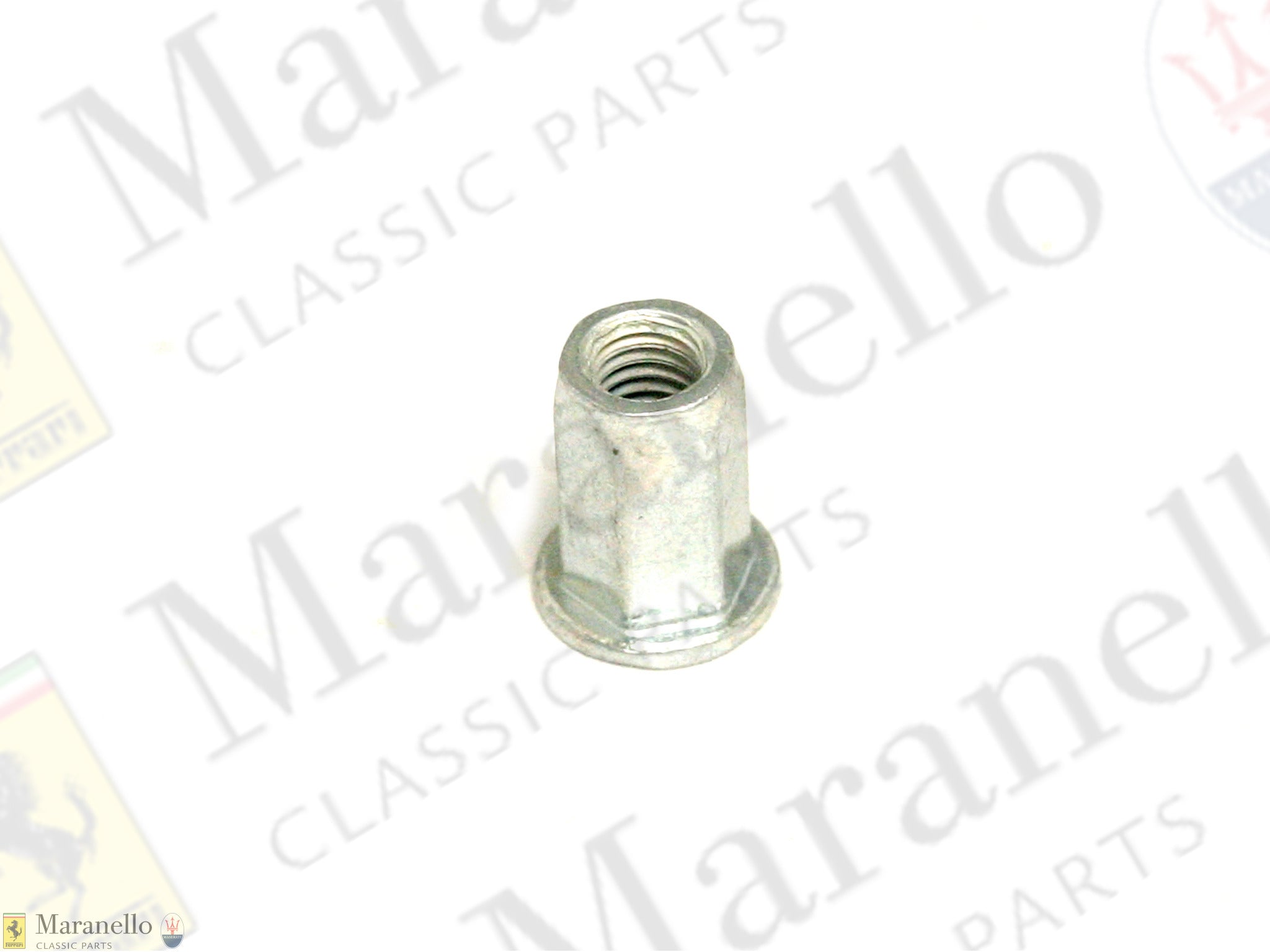 15624311 - Rivet Nut M5 x 14