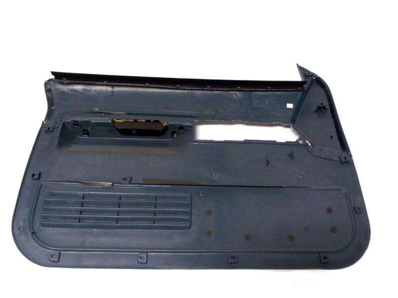 Fits 1990-1993 Chevrolet / GMC C/K truck/Suburban/Yukon applications Front side door trim panel, dark blue, Part # 15690756