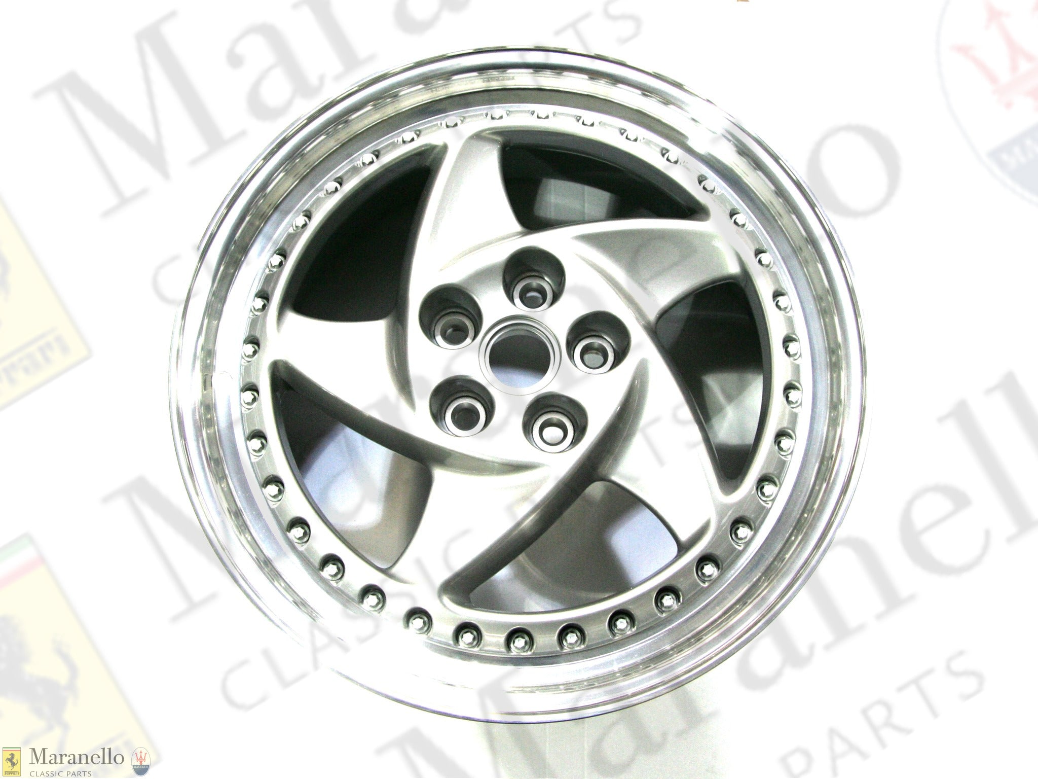 161008 - LH Front Road Wheel