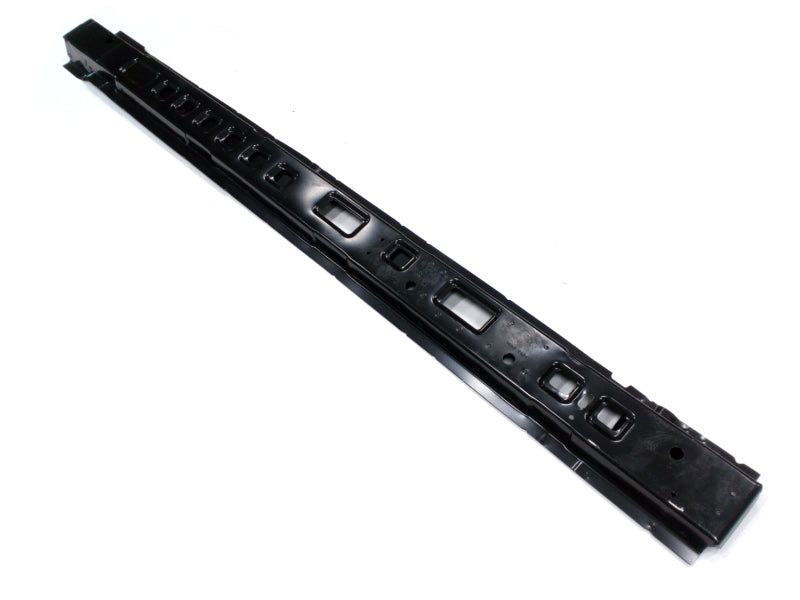 Fits 2006-2007 Chevrolet Monte Carlo Outer rocker panel reinforcement, left, Part # 19120464