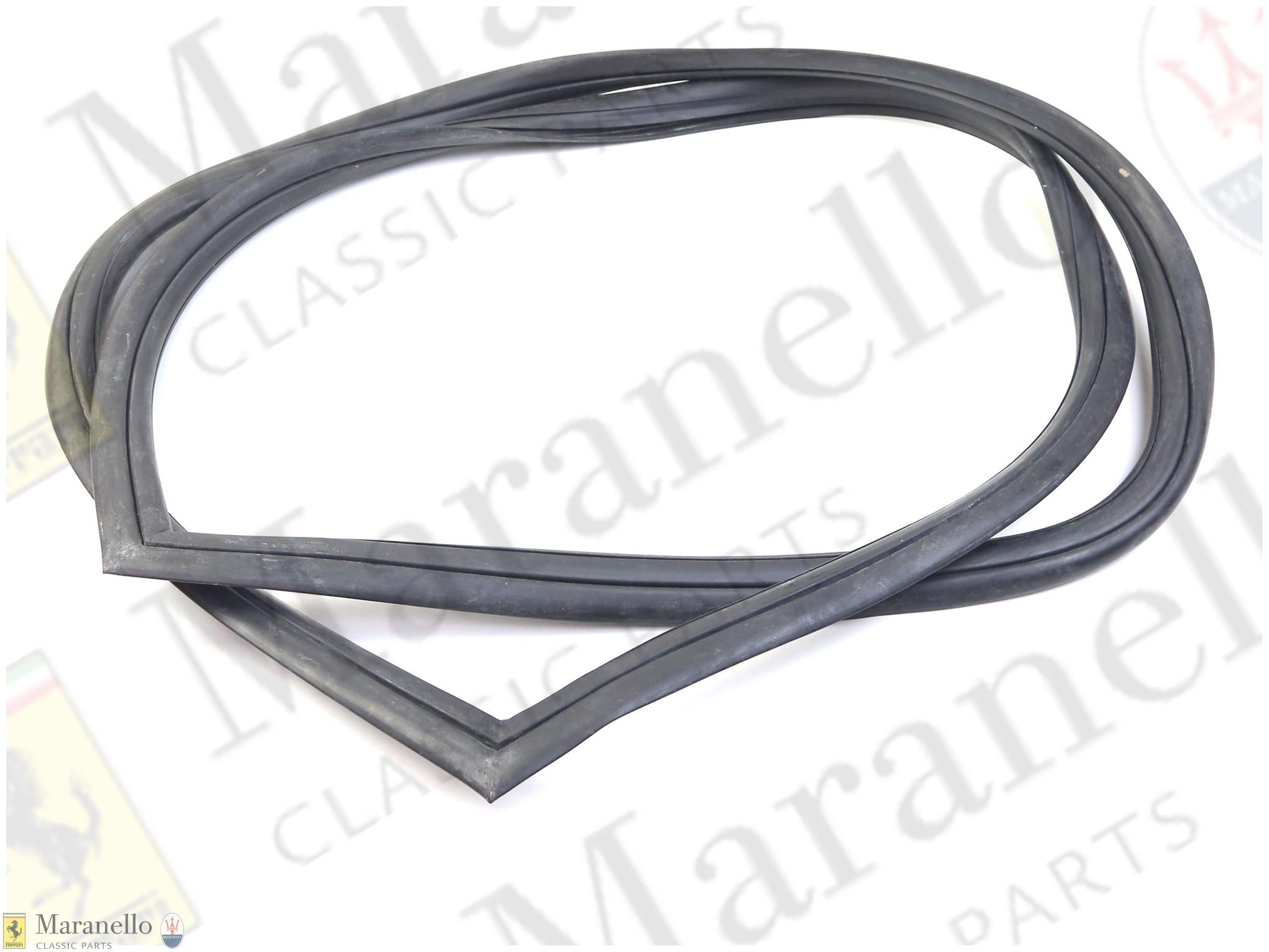 20030300 - 246 GT/S Front Windscreen Rubber
