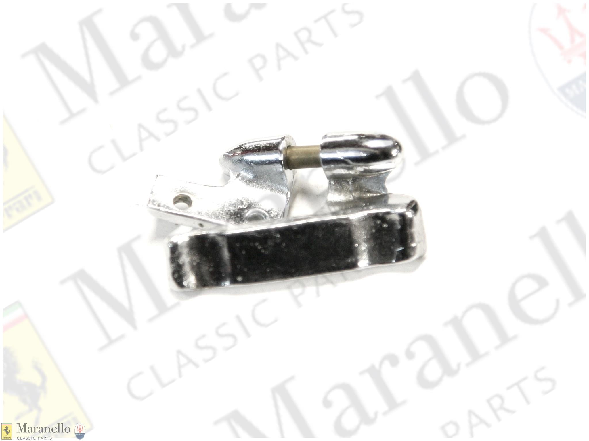 20156006 - RH Qtr Light Hinge