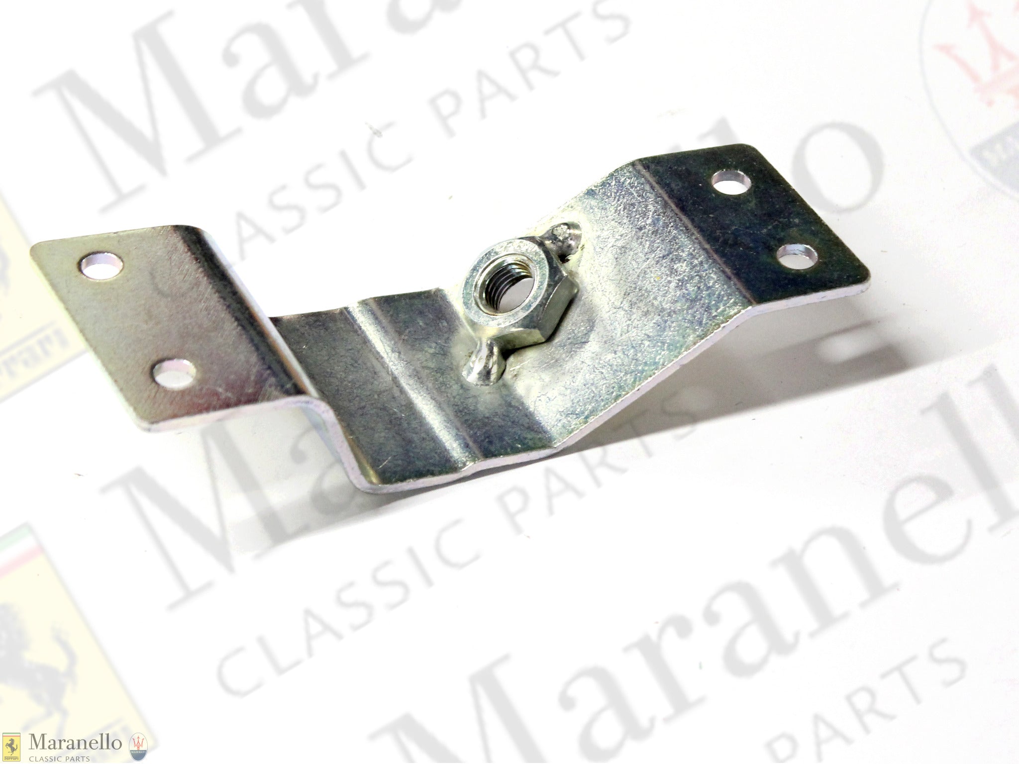 224957 - LH Seat Inner Front Bracket