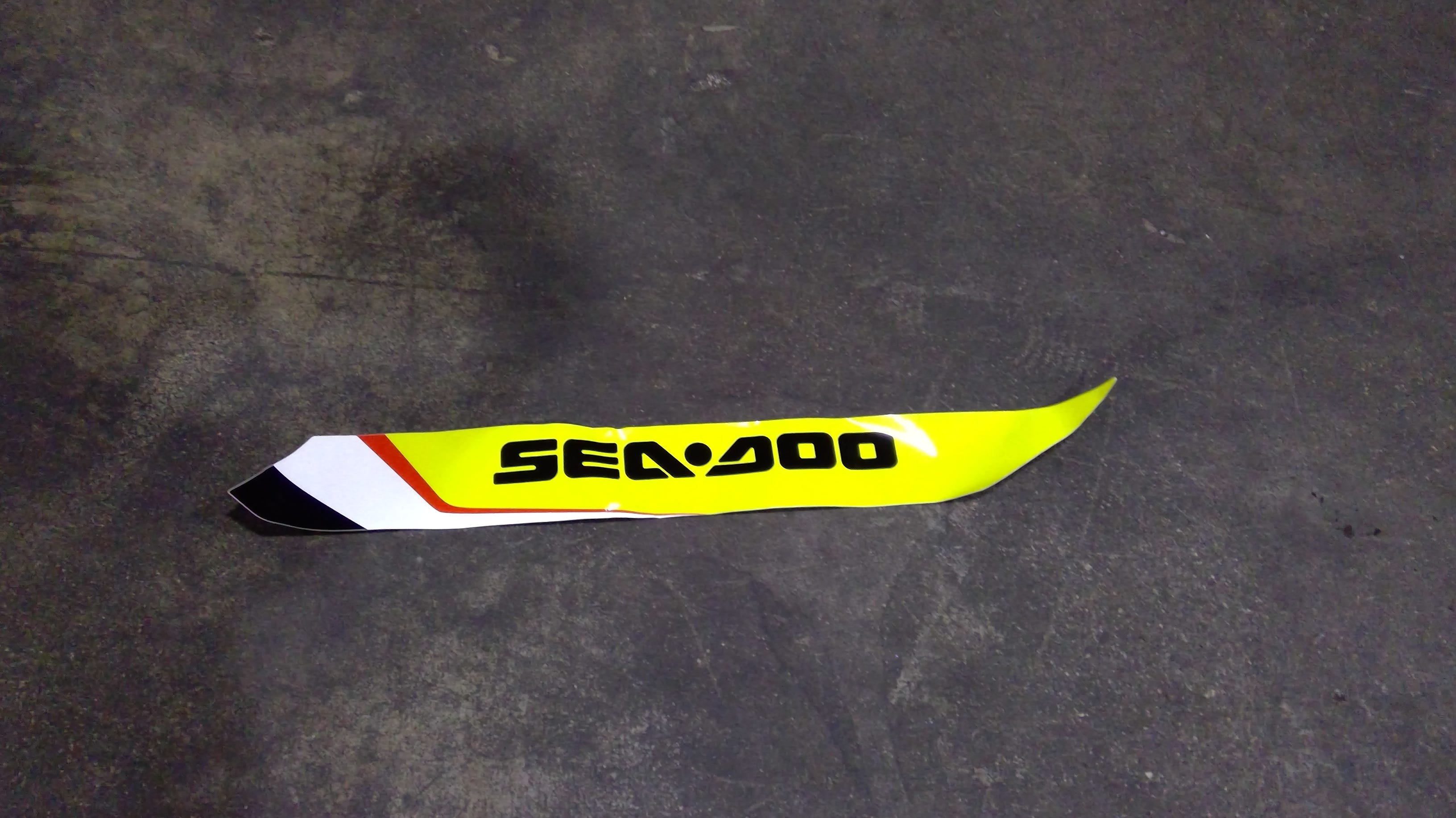 Sea-Doo RH Sea-doo HULL Decal, OEM Part # 219904331