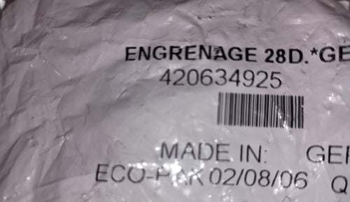 1999-2005 Fits Can-Am ATVS Output Gear 28 Teeth, OEM Part # 420634925 - Vintage image