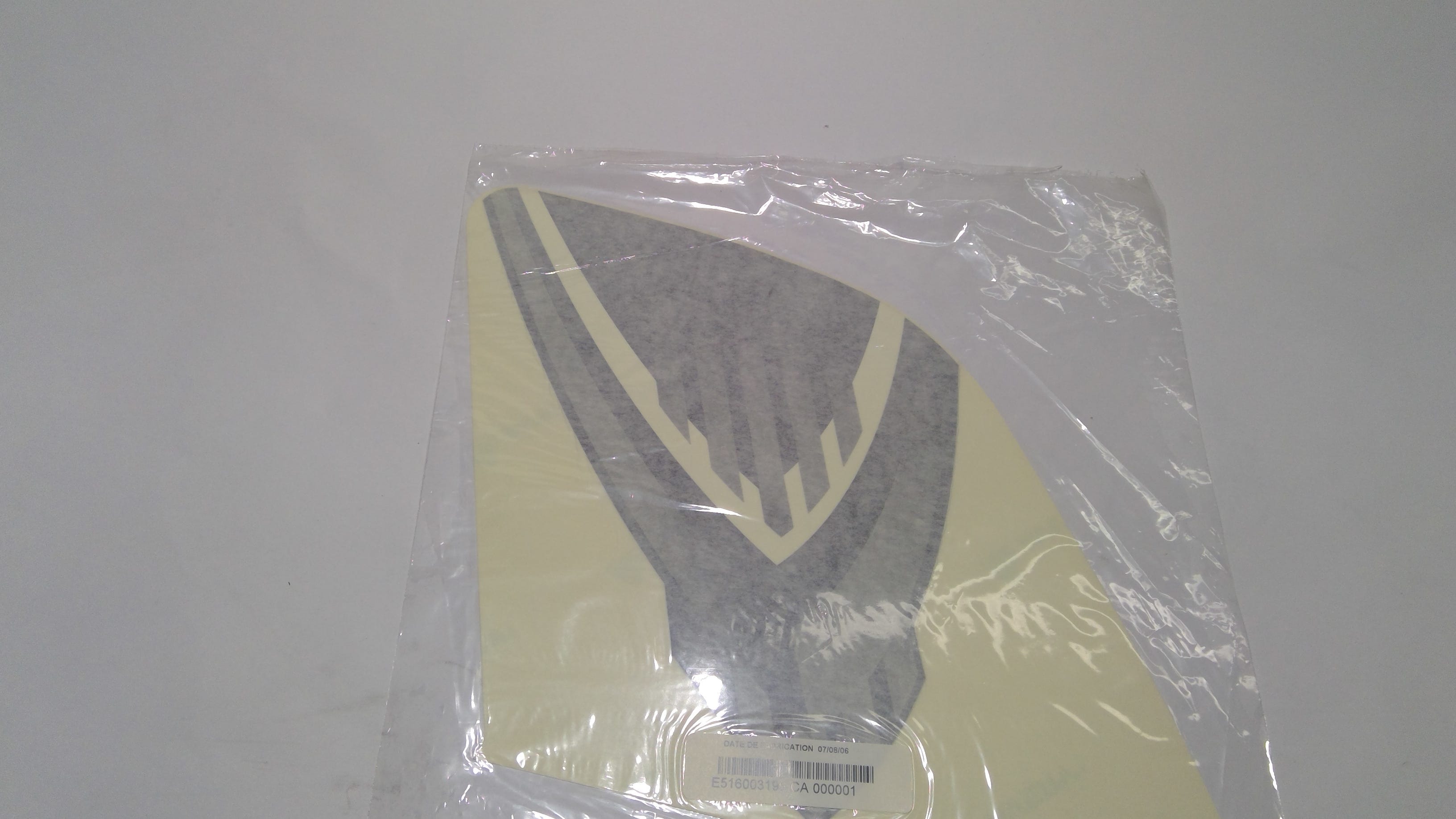 Fits Ski-Doo Decal SIDE RH, OEM Part # 516003199