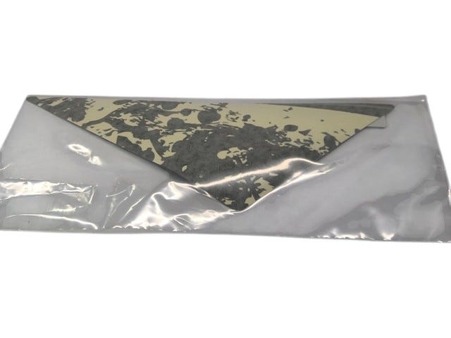 Fits 2015 Can-Am Maverick 1000_STD_XRS_XRS-DPS / Maverick 1000_XXC Lateral Label, OEM Part # 704904730