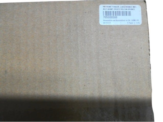 Fits 2013 Can-Am Spyder RT Limited SE5 RH Front Fender LAVA Bronz, OEM Part # 705006508