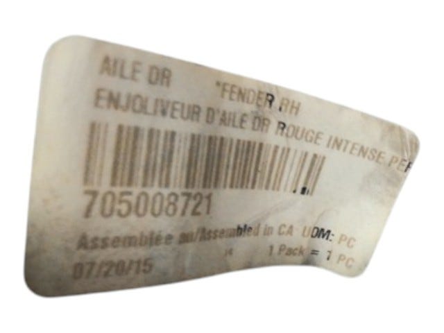 Fits 2015-2016 Can-Am Spyder RT Limited SE6 / Spyder RTS SE6 Fender RH, OEM Part # 705008721