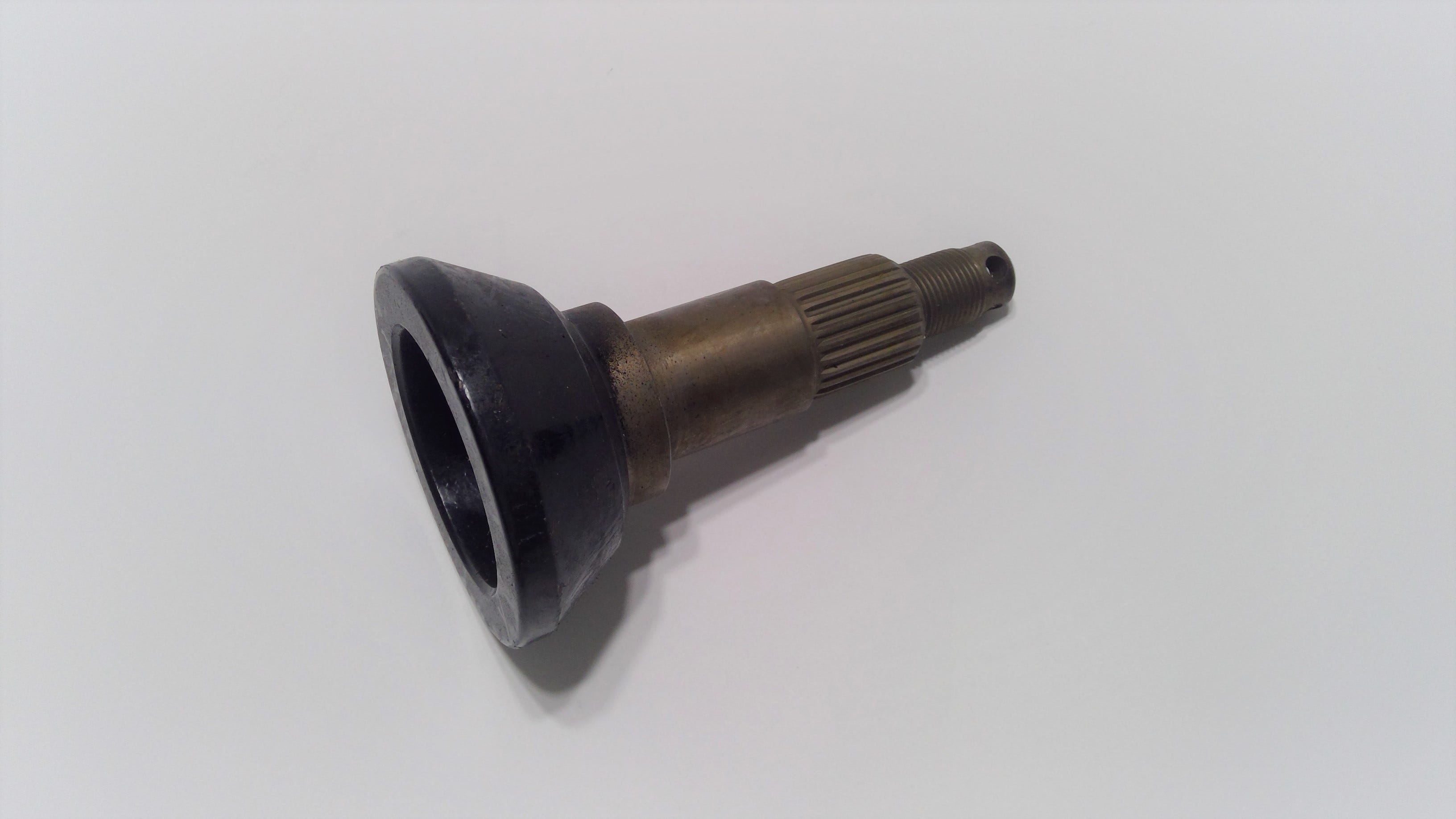 Can-Am AXLE, OEM Part # 705401340