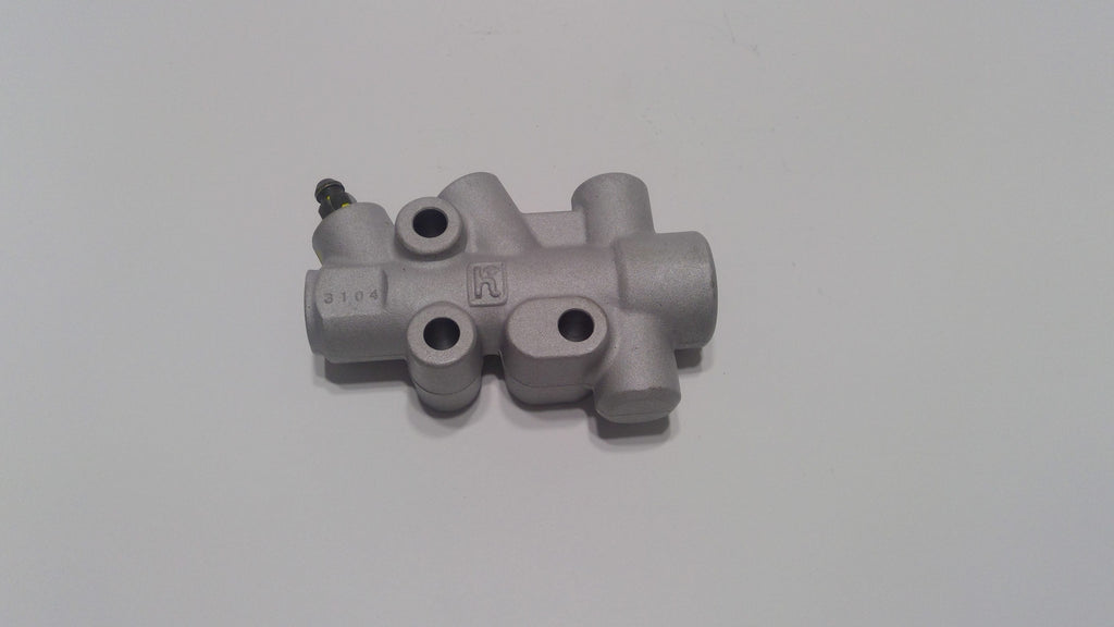 Can-Am Splitter, OEM Part # 705600800