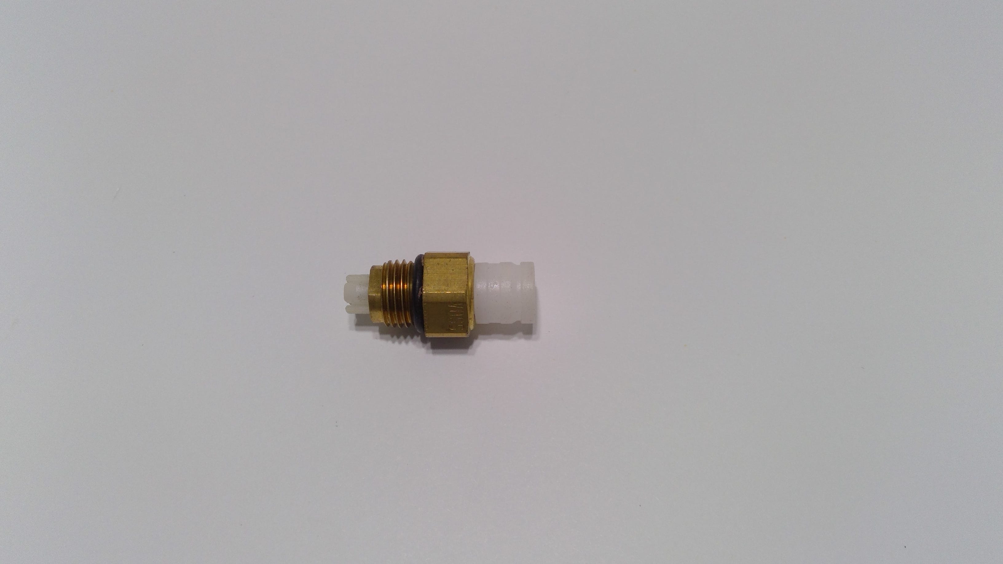 Can-Am Pressure Connector 6MM, OEM Part # 715900199