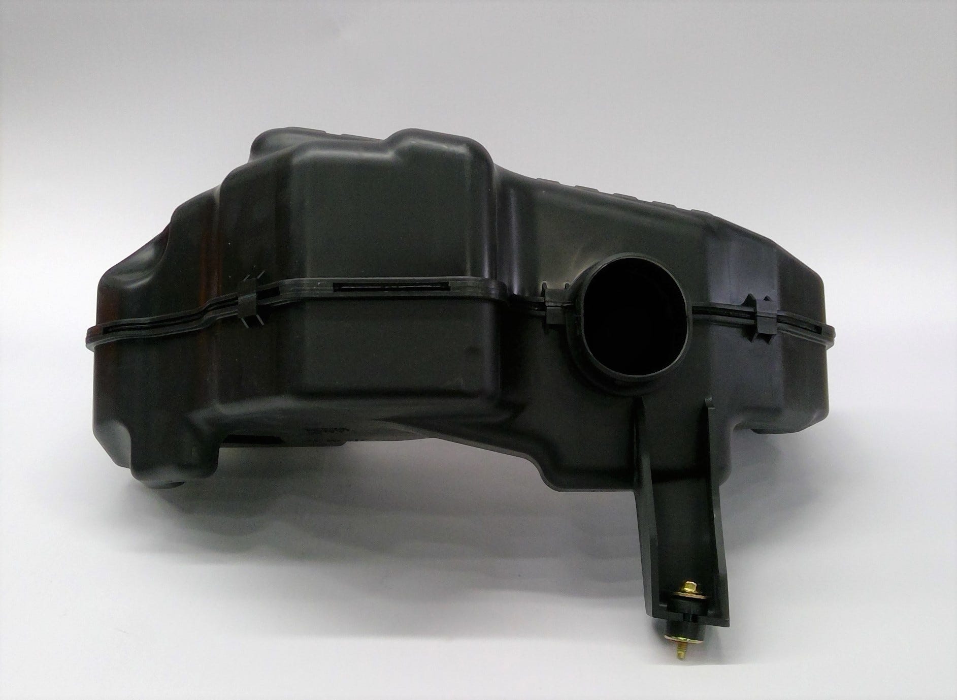 Honda New 2001-2005 Fits Honda Civic Resonator Chamber Assembly, Part # 17230-PMP-A00