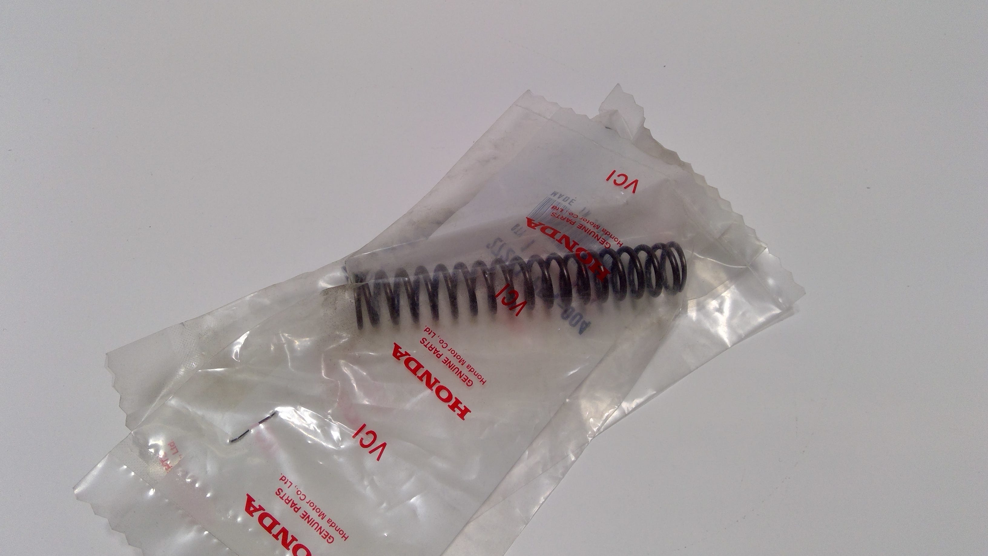 Honda New 1988-1997 Fits Honda Accord Spring A, Regulator Valve (NHk Spring), Part # 27231-PF4-004