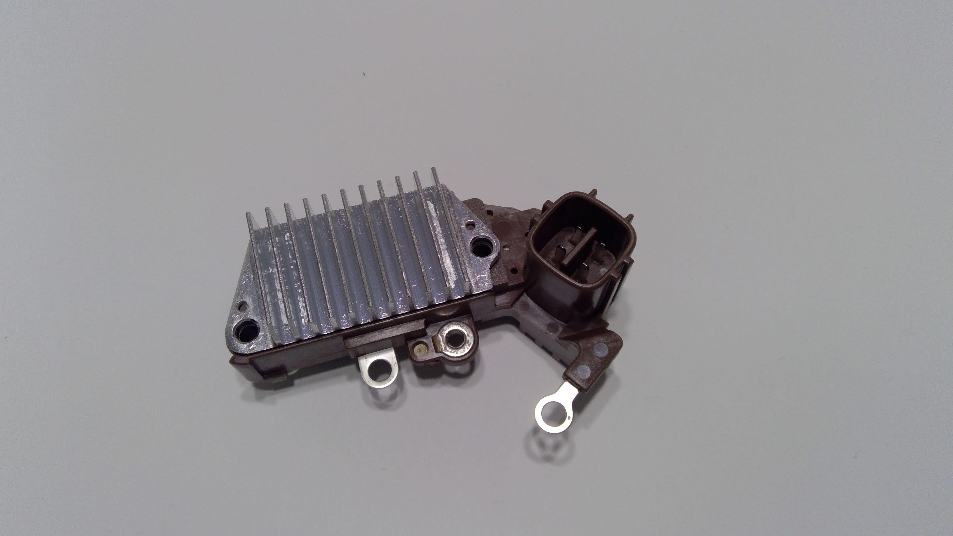 Honda New 2000-2005 Fits Honda S2000 Regulator Assembly, Part # 31150-P8C-A01