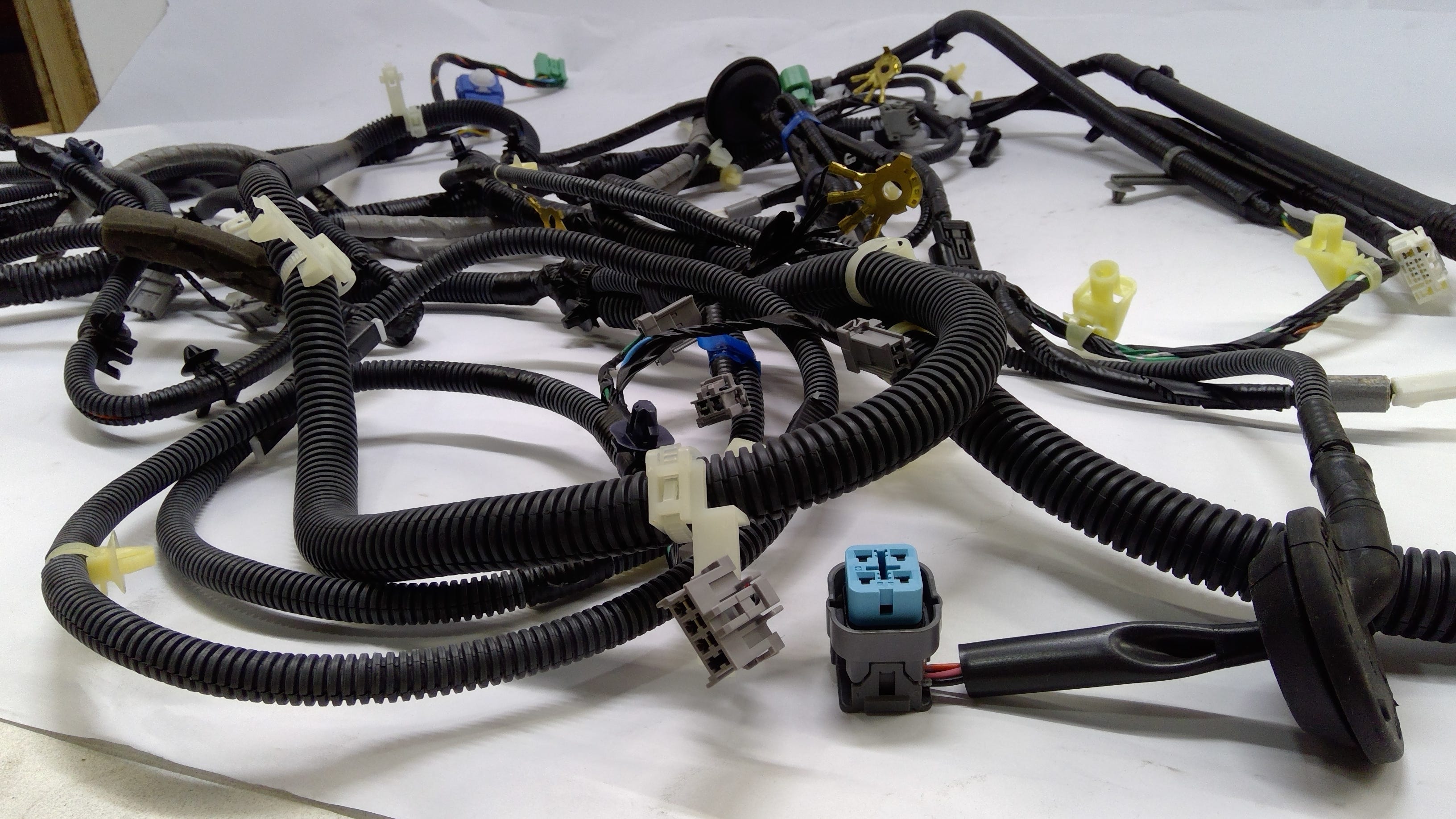 Honda New 2008-2009 Fits Honda Accord Left Side Wire Harness, Part # 32160-TA0-A10
