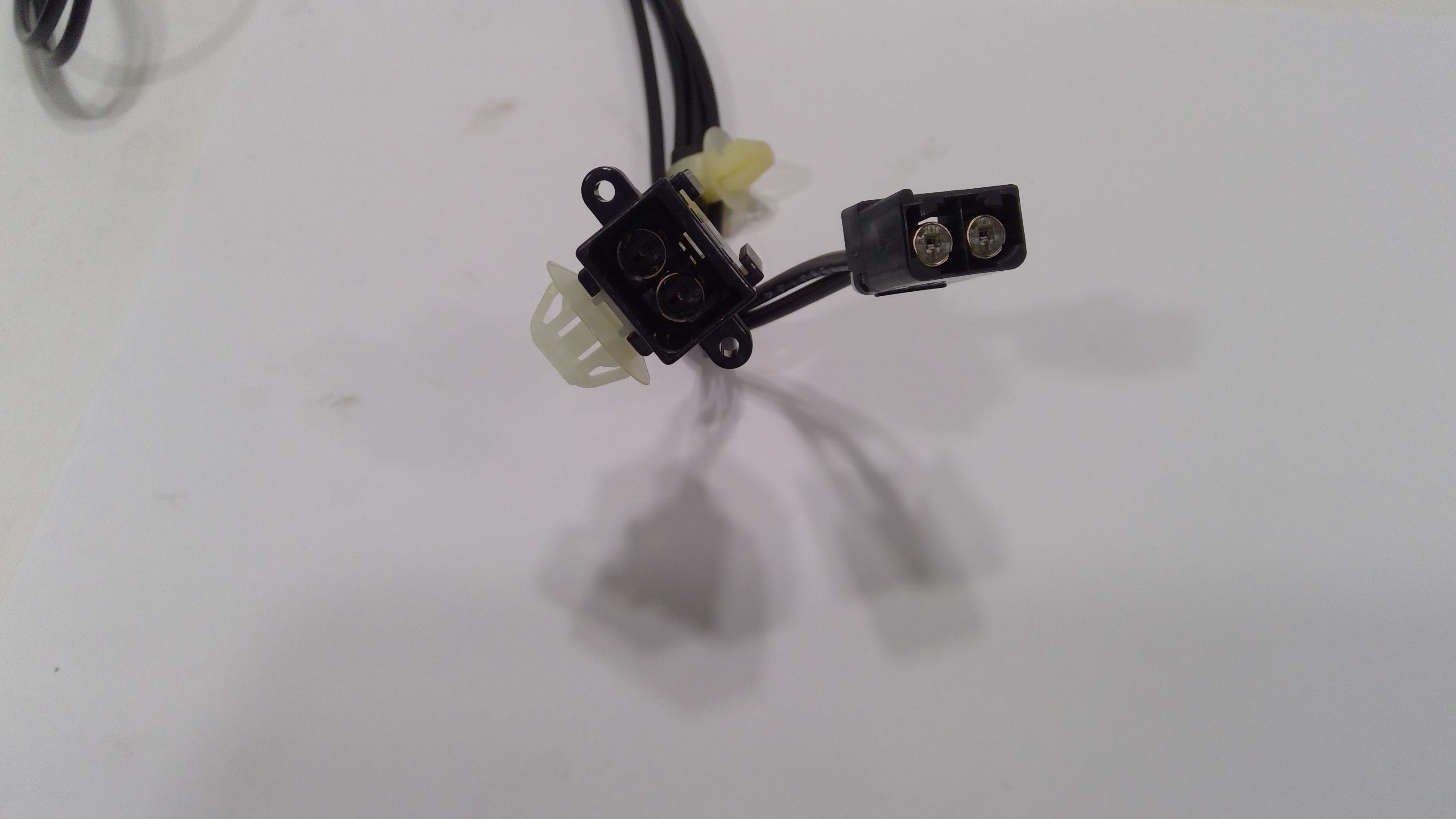 Honda New 2005-2006 Fits Honda Element Feeder Assy., XM, Part # 39163-SCV-A01