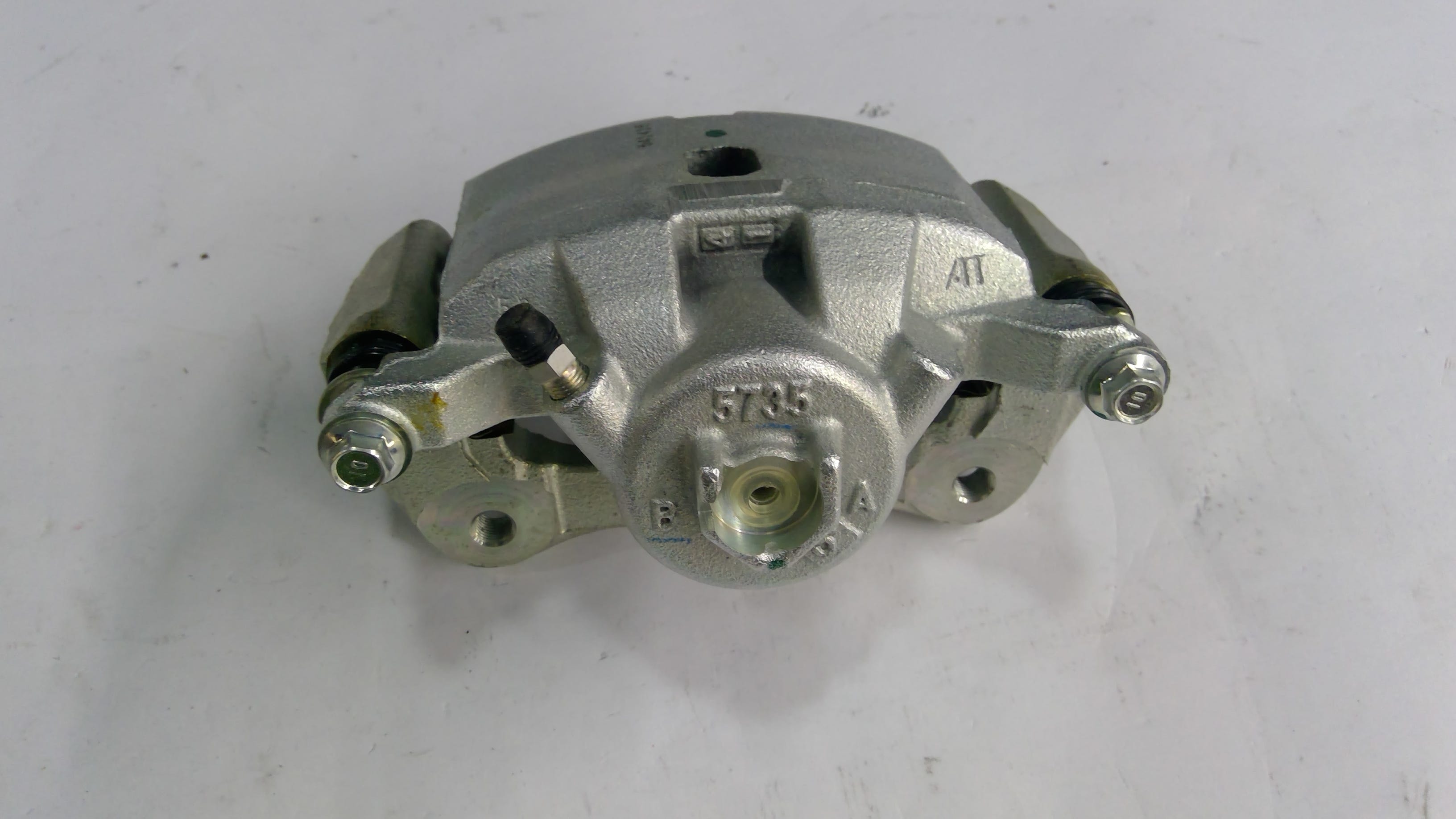 Honda New 2005-2006 Fits Honda CR-V Caliper Sub-Assembly, Passenger Side, Part # 45018-S9A-E00