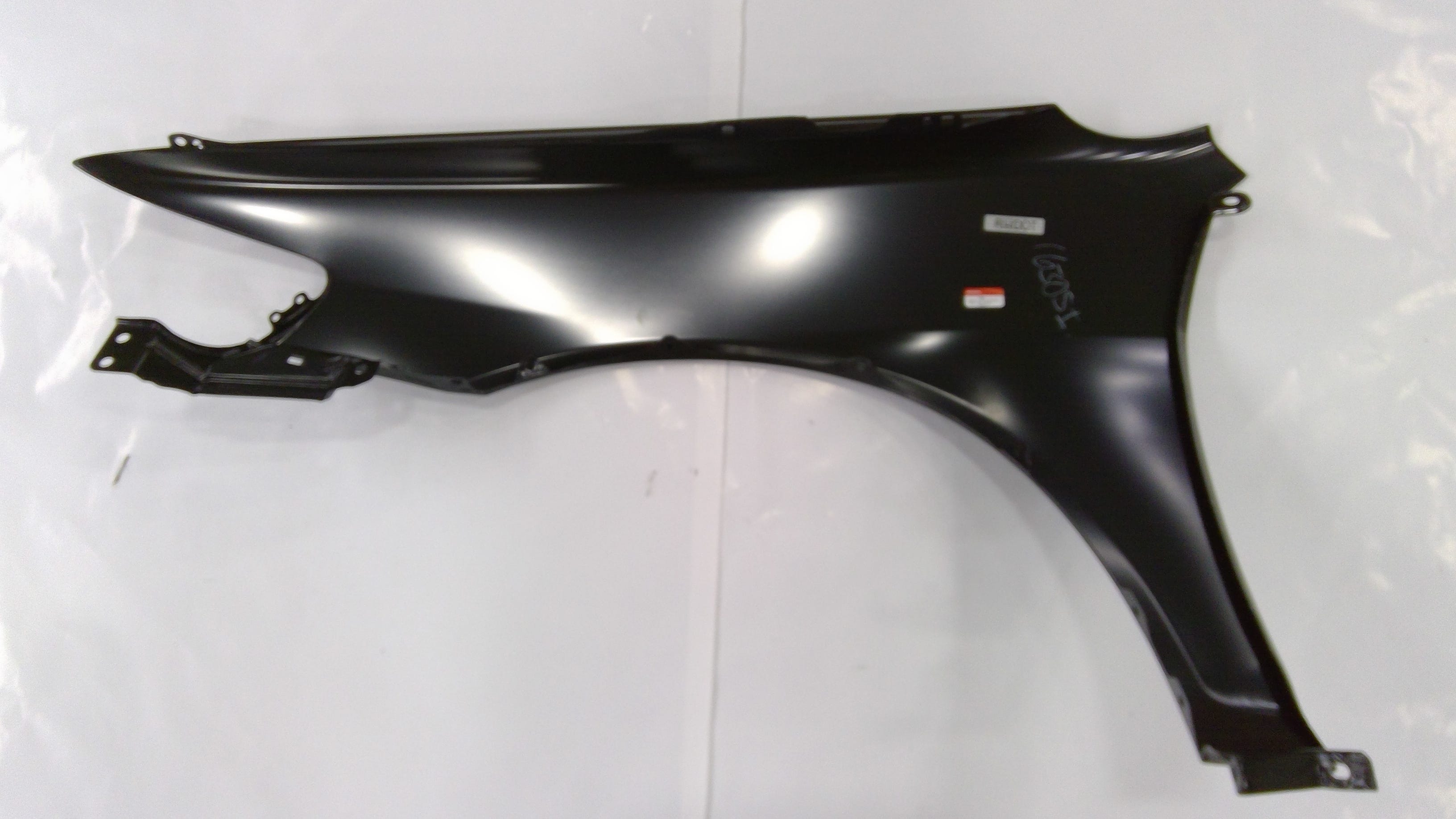 Honda New 1998-2002 Fits Honda Accord Right Front Fender Panel (DOT), Part # 60211-S82-A90ZZ