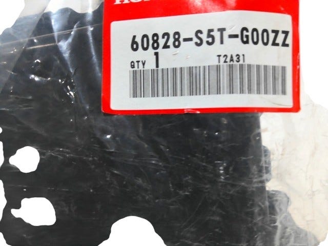 Honda New 2002-2005 Fits Honda Civic Bracket A, R. FR. Sub-Frame (FR), Part # 60828-S5T-G00ZZ
