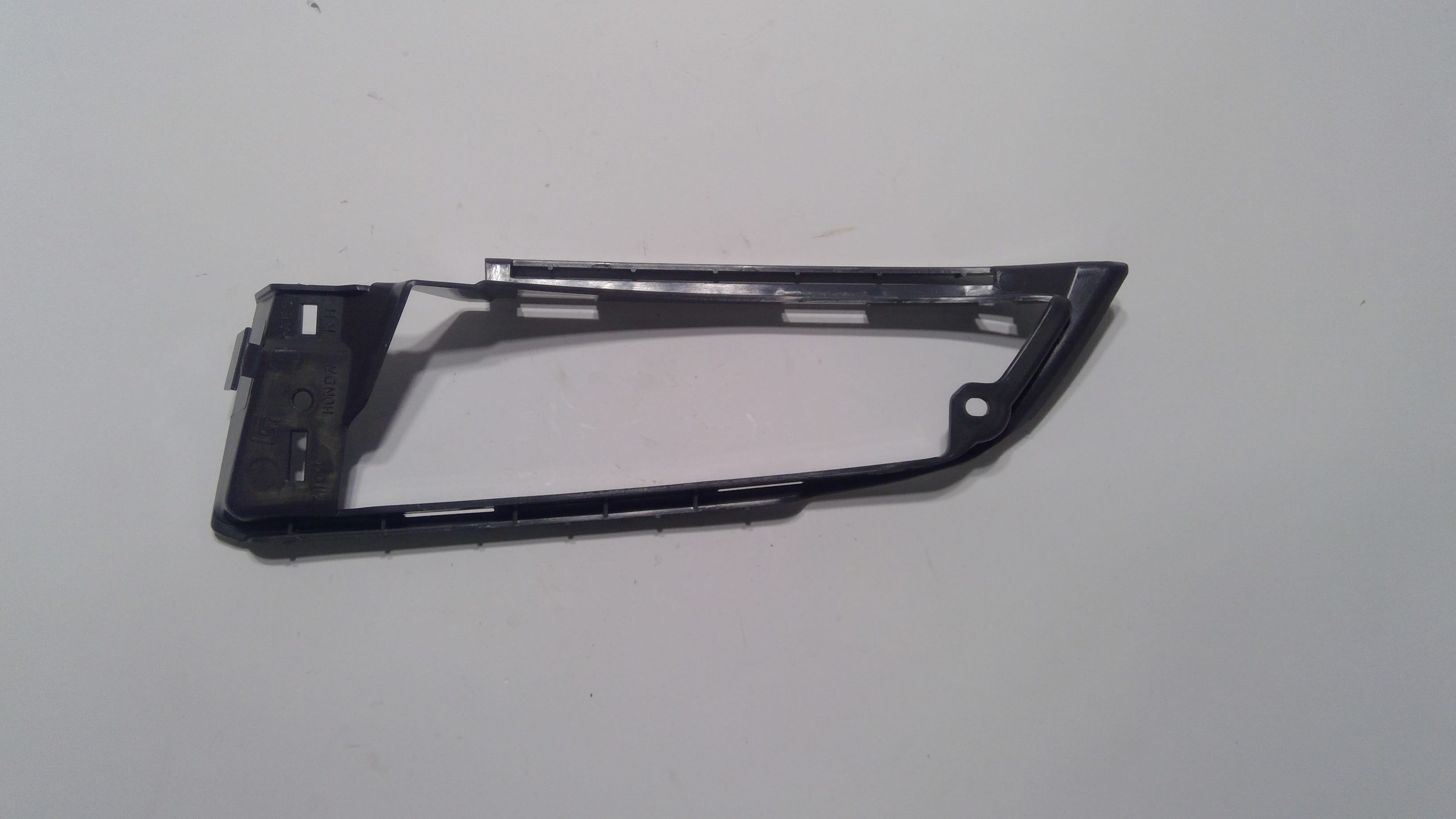 Honda New 2003-2005 Fits Honda Accord Bracket, R. FR. Bumper Duct, Part # 71104-SDP-A00