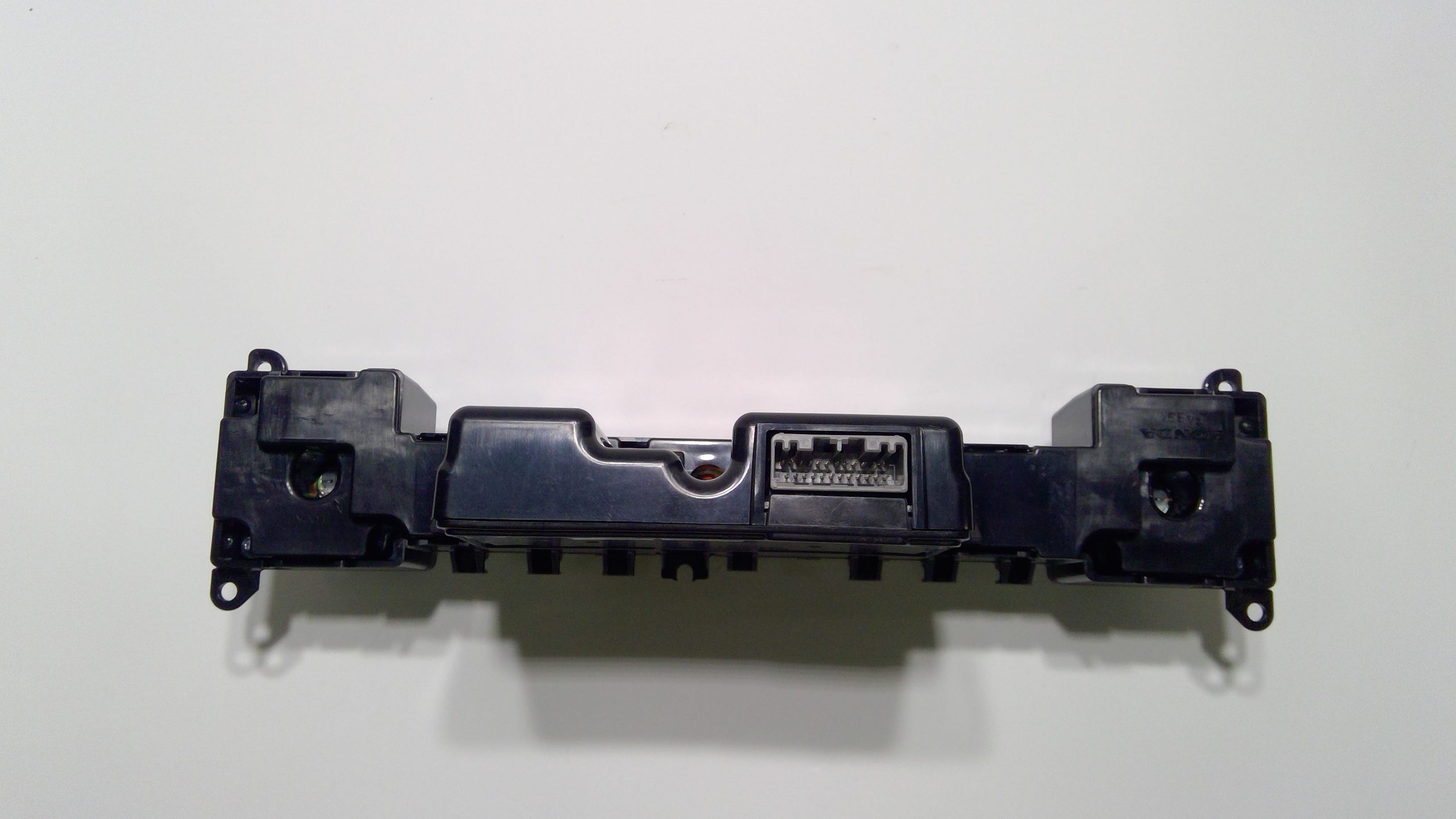 Honda New 2008-2009 Fits Honda Accord Control Assy., Heater *YR334L* (US TAUPE GUN METALLIC), Part # 79500-TA0-A11ZB