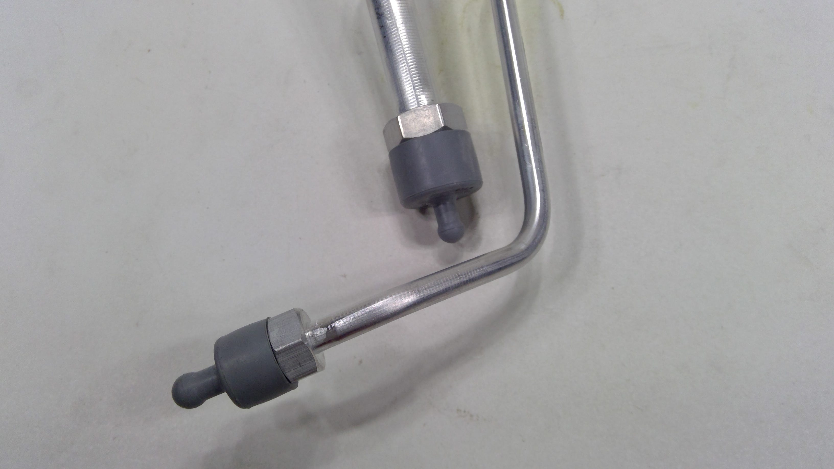 Honda New 2002-2004 Fits Honda CR-V Air Conditioner Pipe Assembly, Part # 80325-S9A-A01