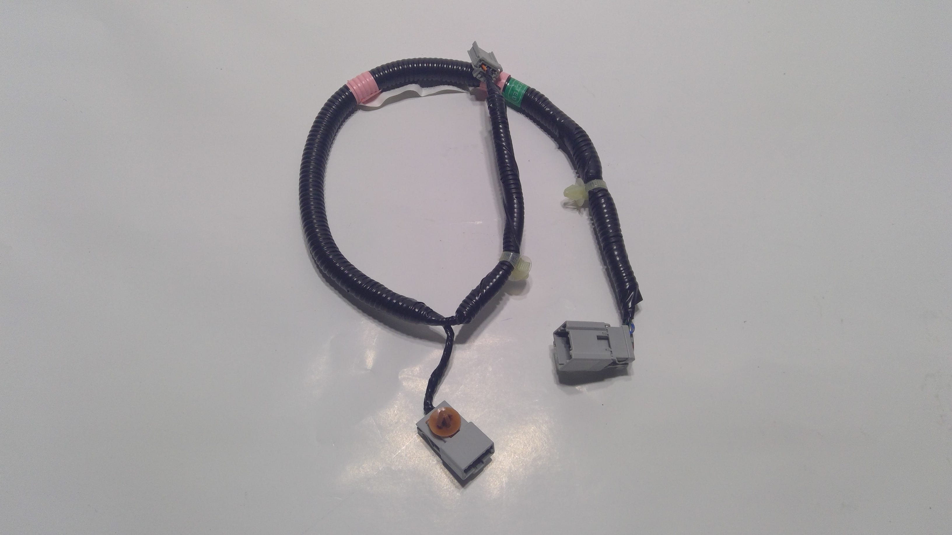 Honda New 2005 Fits Honda Pilot Cord, R. Manual Seat (Heated), Part # 81311-S3V-A33