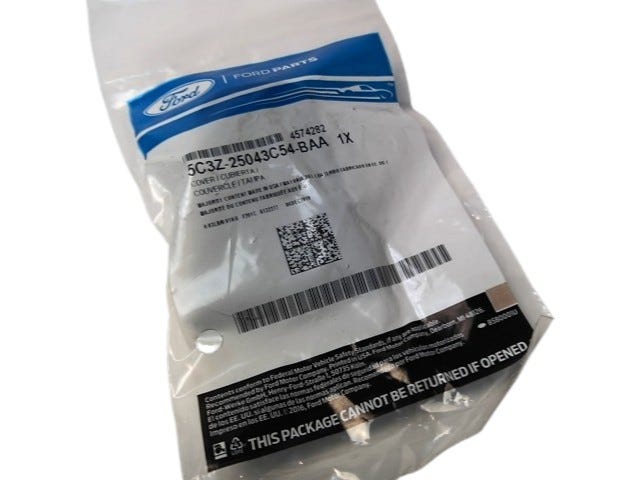 Ford New 2005-2007 Fits Ford F-250 Super Duty / F-350 Super Duty / F-450 Super Duty Cover Assy Base No., Part # 5C3Z25043C54BAA