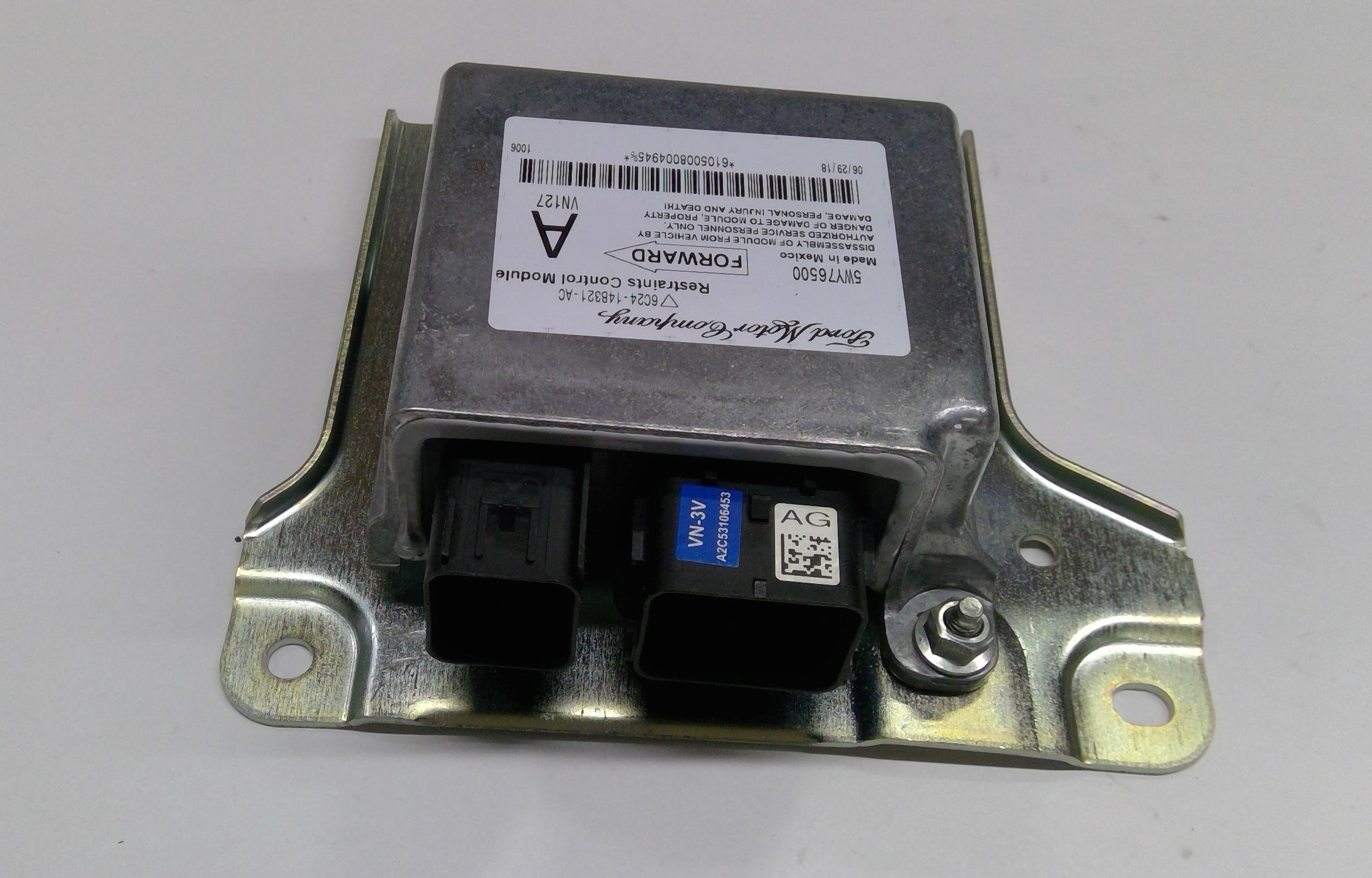 Ford New 2004-2007 Fits Ford E-150 / E-250 / E-350/E-350 Super Duty Sensor Assy - Air Bag Base No. 14b321, Part # 6C2Z14B321AA