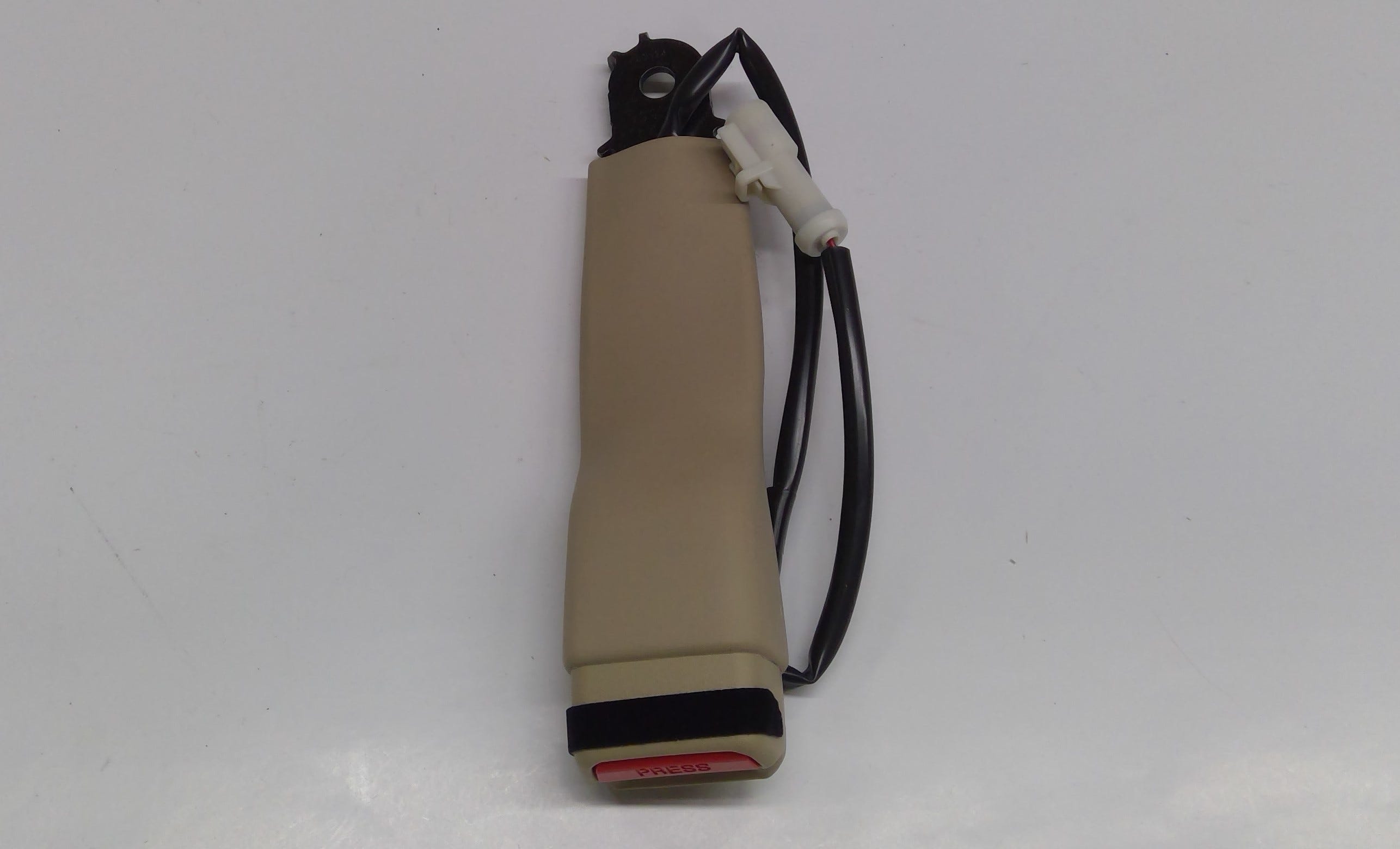 Ford New 2008-2010 Fits Ford / Lincoln Edge / MKX Buckle Assy - Seat Belt Base No., Part # 8T4Z7861202AB