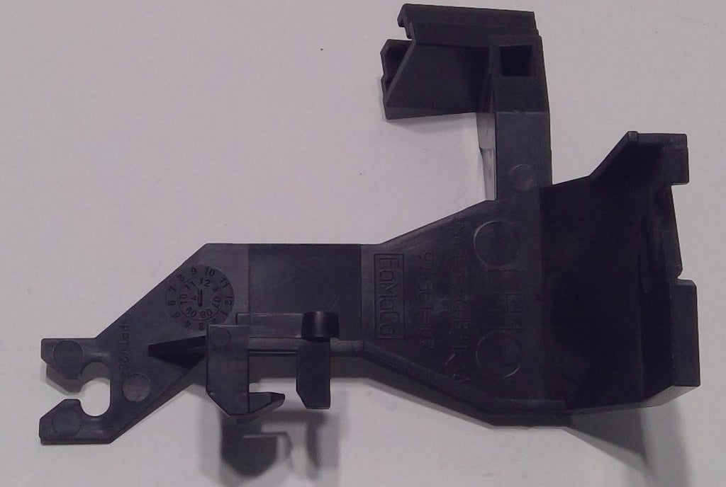 Ford New 2008-2011 Fits Ford Focus Shield Position Driver Side, Part # 9S4Z5421979B