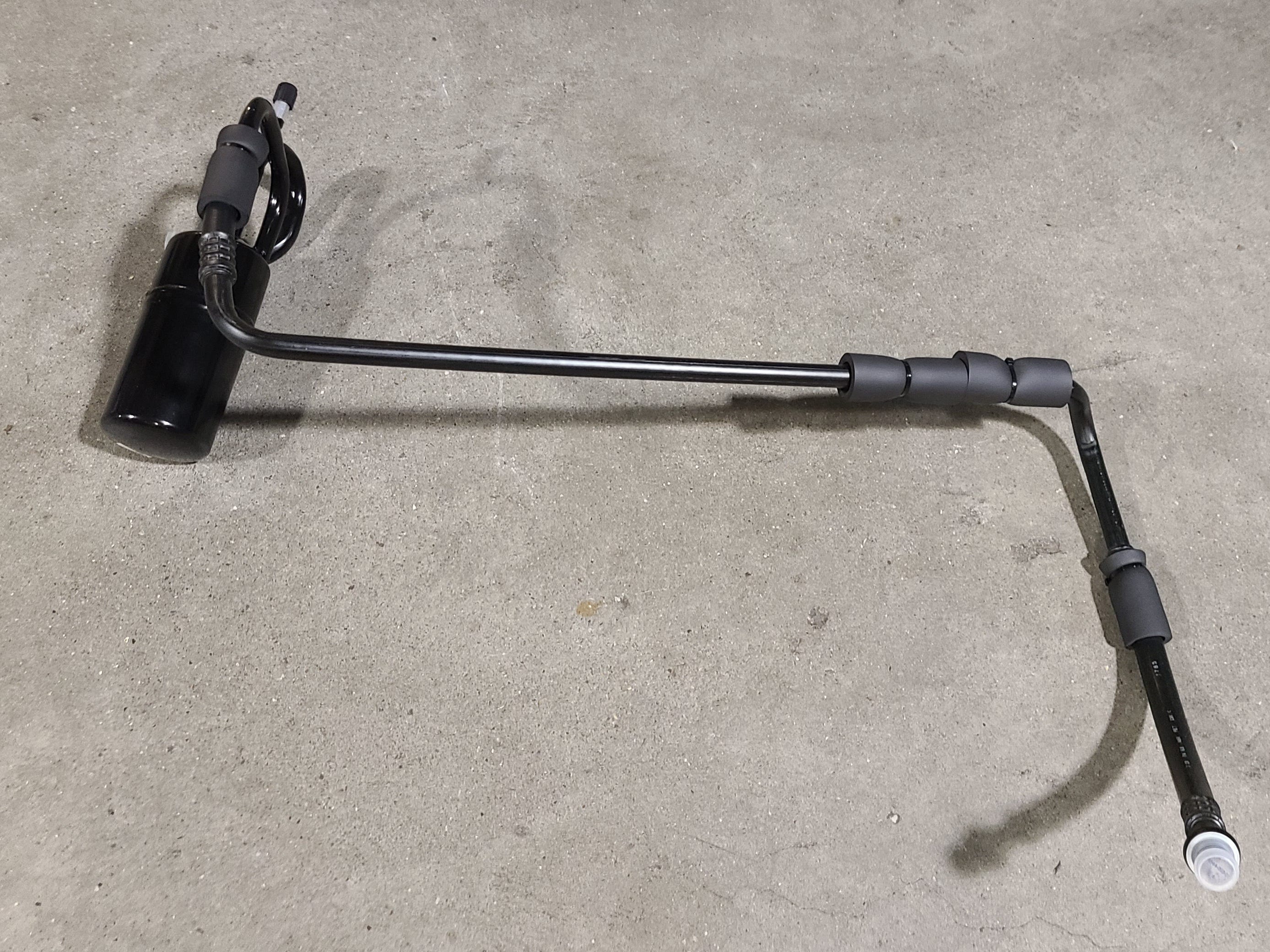 Ford New 1992-1993 Fits Ford Taurus Accumulator Assy - Air Conditioning Base No. 19c836, Part # F3DZ19C836EA