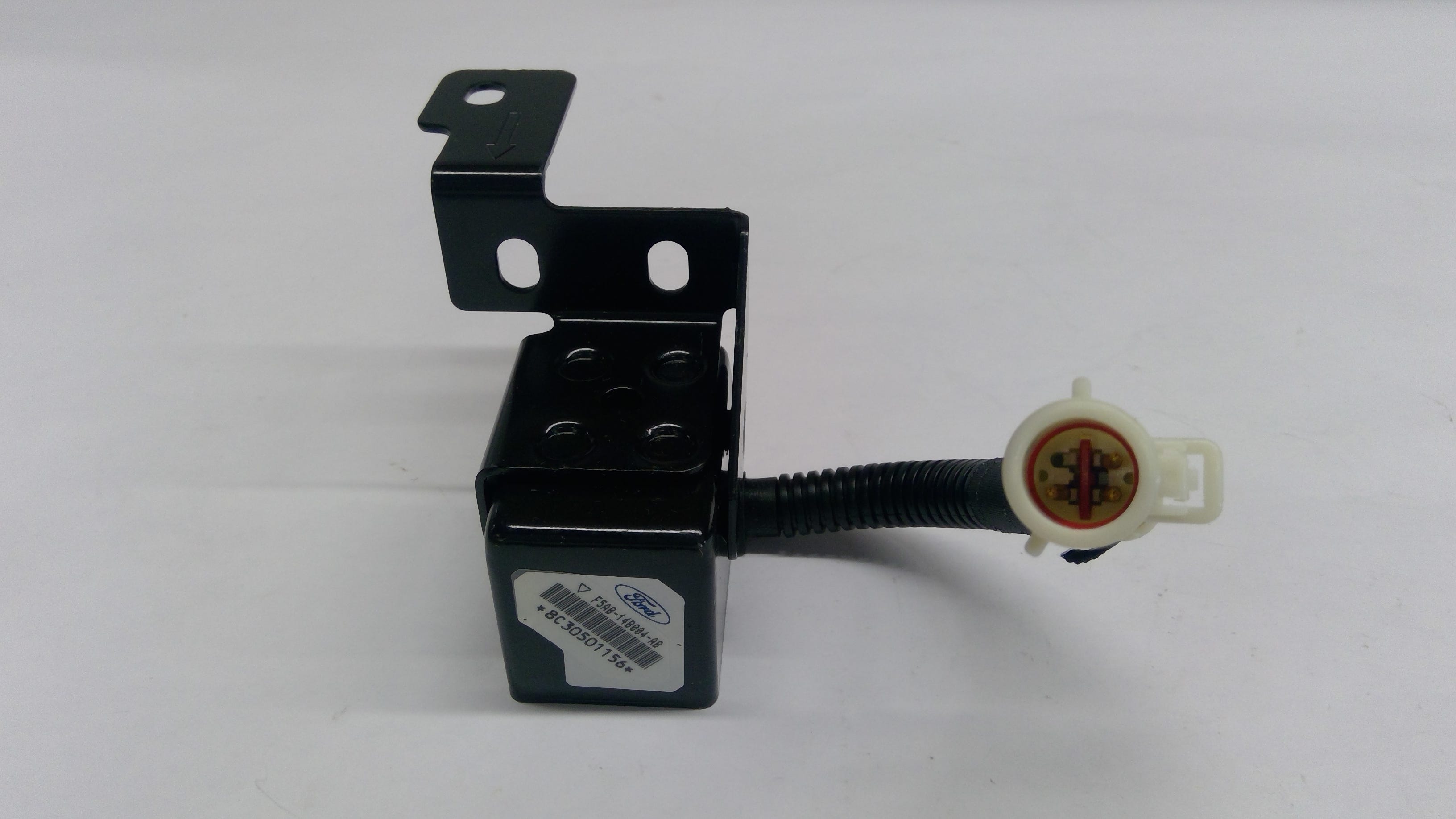 Ford New 1995-1997 Fits Ford / Mercury Crown Victoria / Grand Marquis Sensor Assembly, Part # F5AZ14B004A