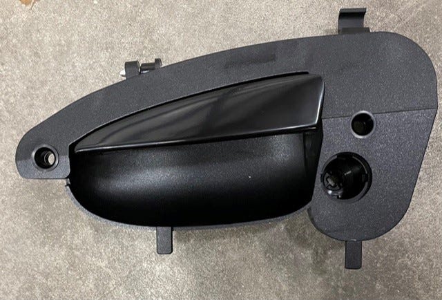 Ford New 1999-2002 Fits Mercury Cougar Handle Assy - Door - Outer Base No. 22405 Position Driver Side, Part # XS8Z6322405BBB