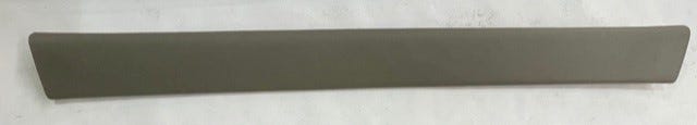 GM New 2000-2006 Fits Cadillac / Chevrolet / GMC Escalade / Suburban / Tahoe Molding Assembly, Back Body Opening Garnish *pewter R, Part # 10390932