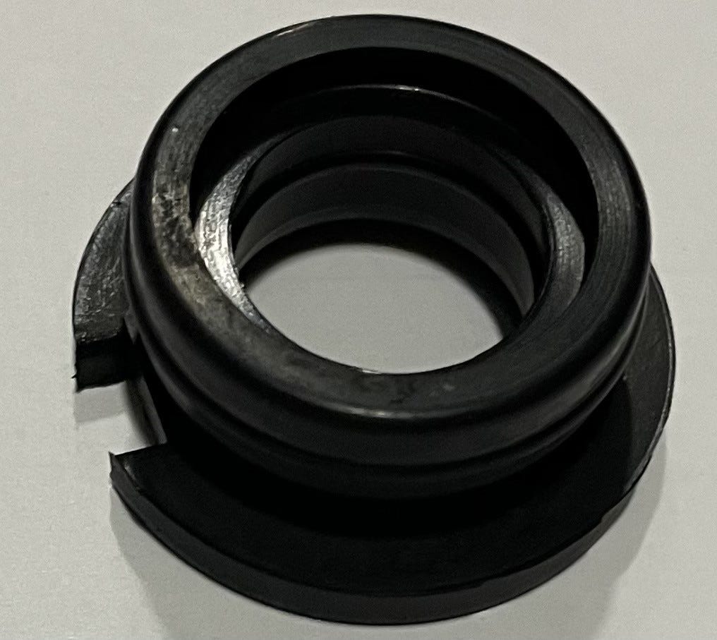 GM New 1984-1991 Fits Chevrolet Corvette Grommet, Master Cylinder Rreservoir Mounting, Part # 14067532