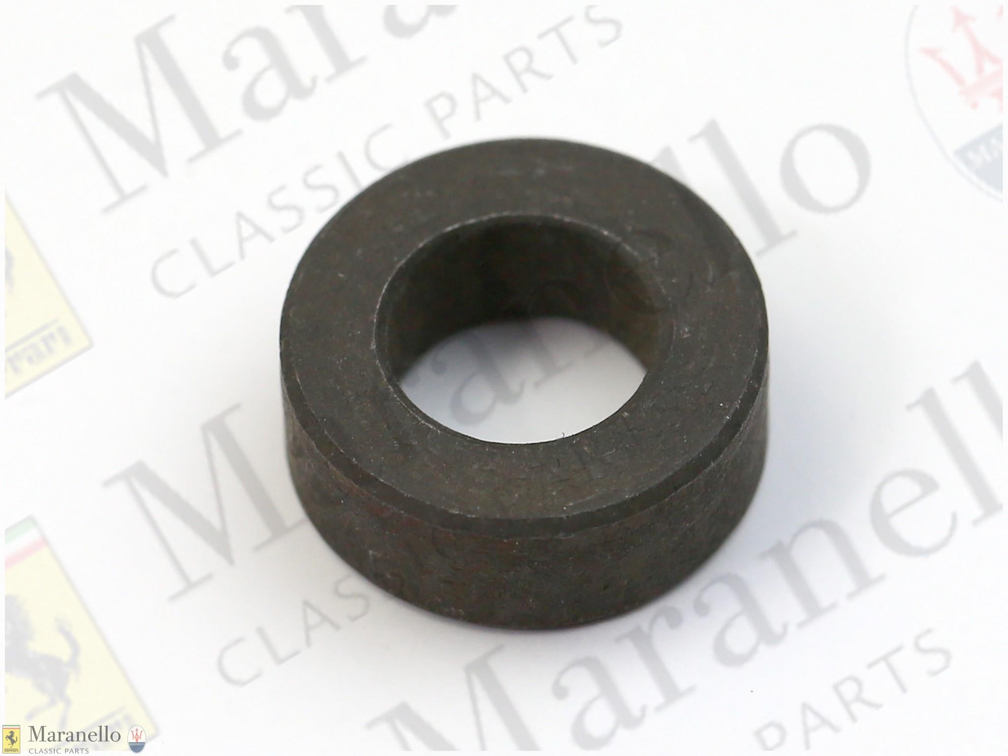 300033 - Spacer